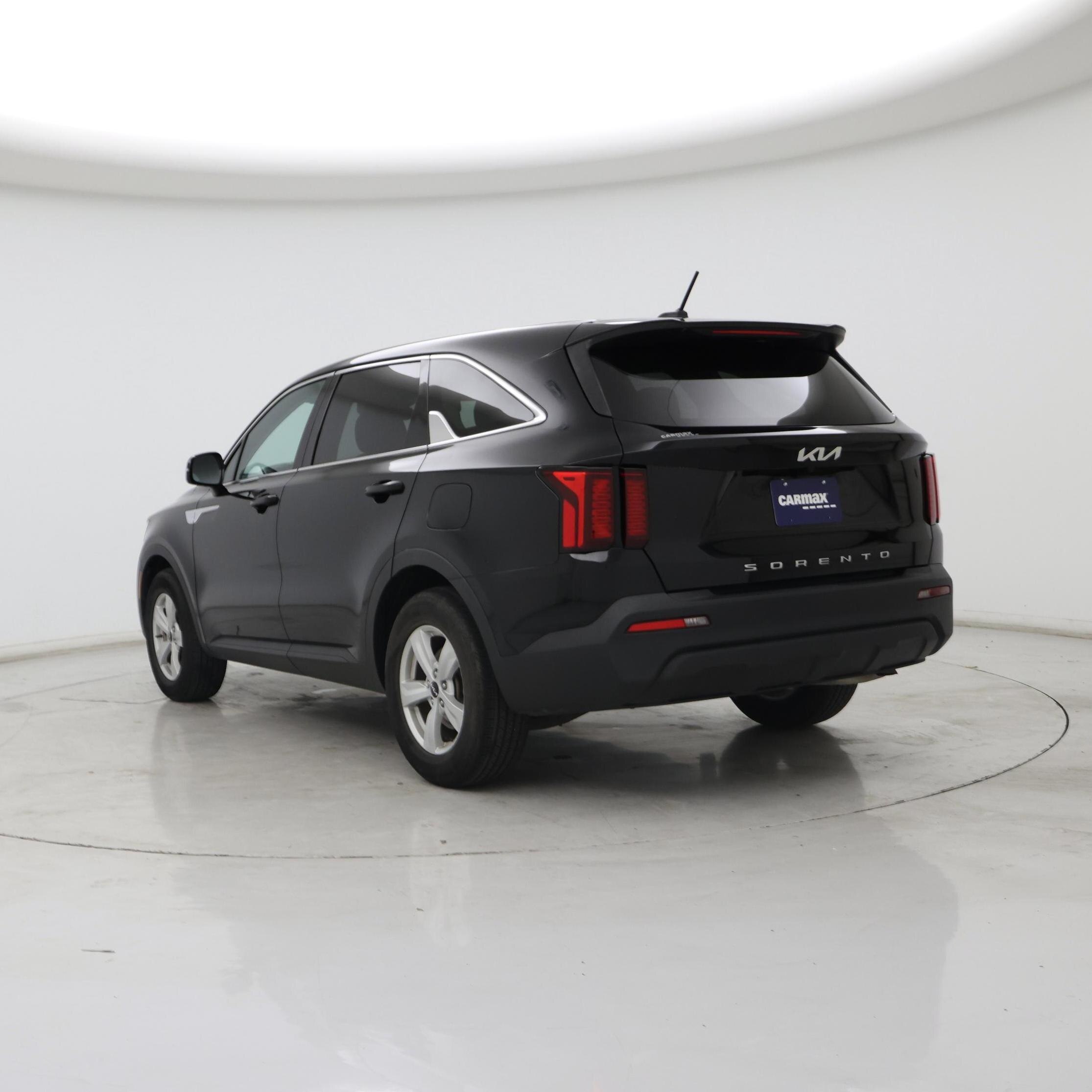 Thumbnail: 2022 Kia Sorento - 2