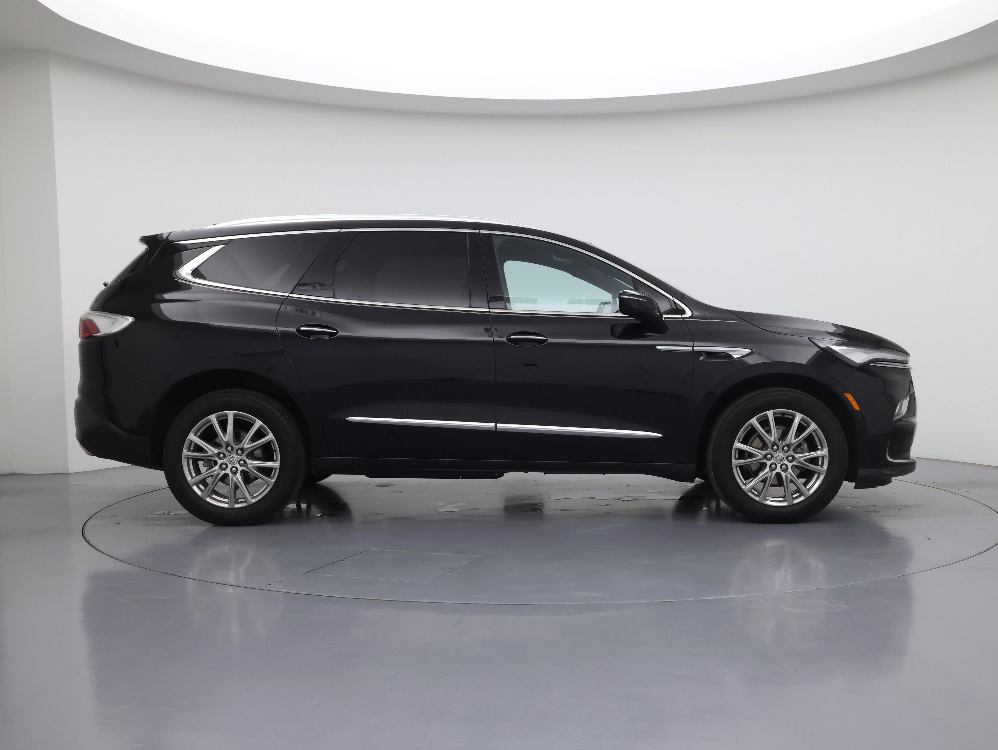 Thumbnail: 2023 Buick Enclave - 7