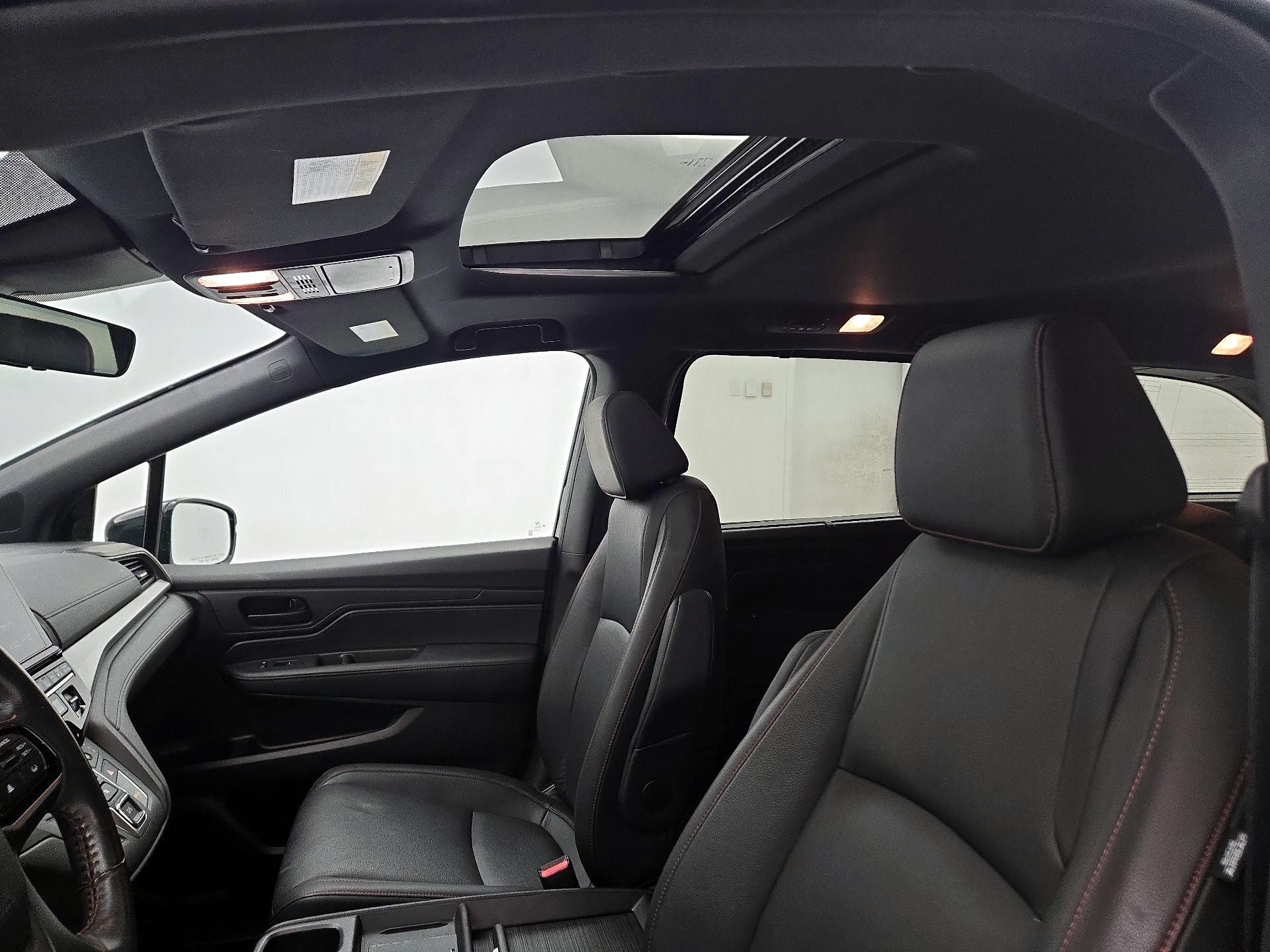 Thumbnail: 2025 Honda Odyssey - 19