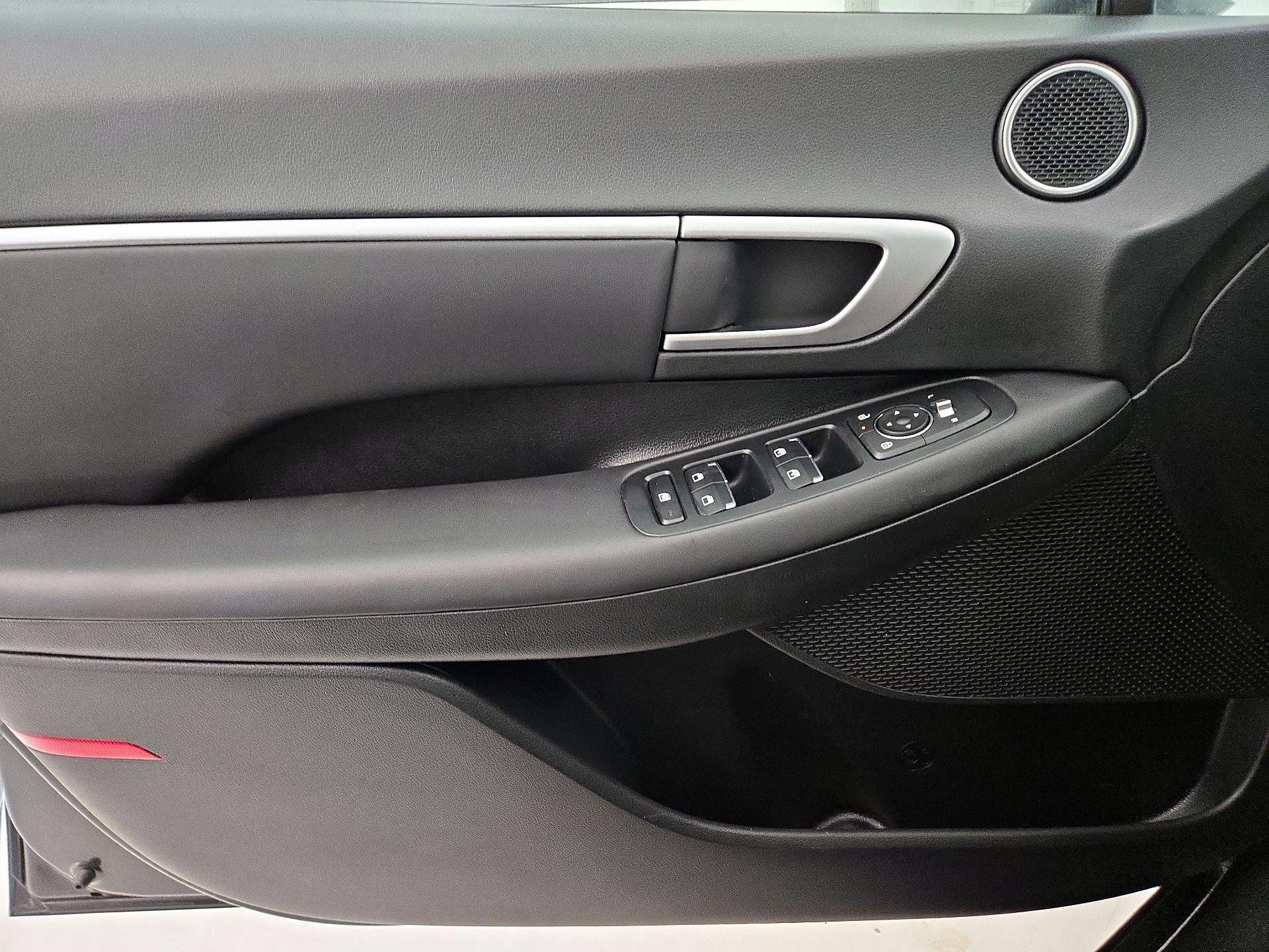 Thumbnail: 2025 Hyundai Sonata - 12