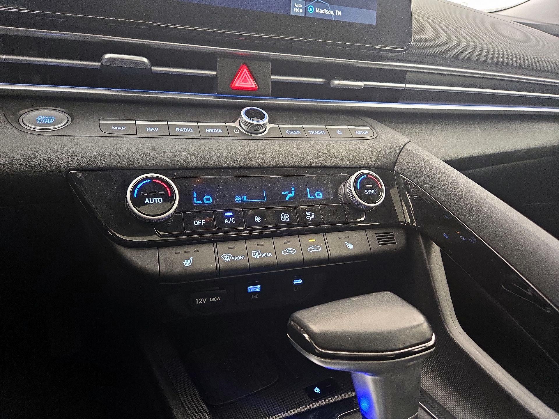 Thumbnail: 2025 Hyundai Elantra - 17