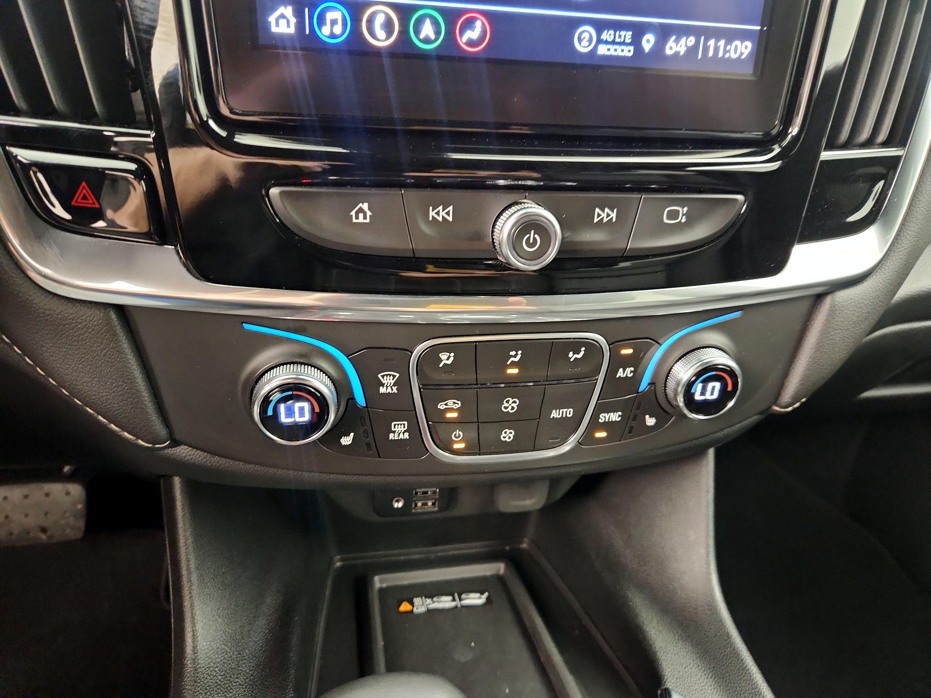 Thumbnail: 2023 Chevrolet Traverse - 17