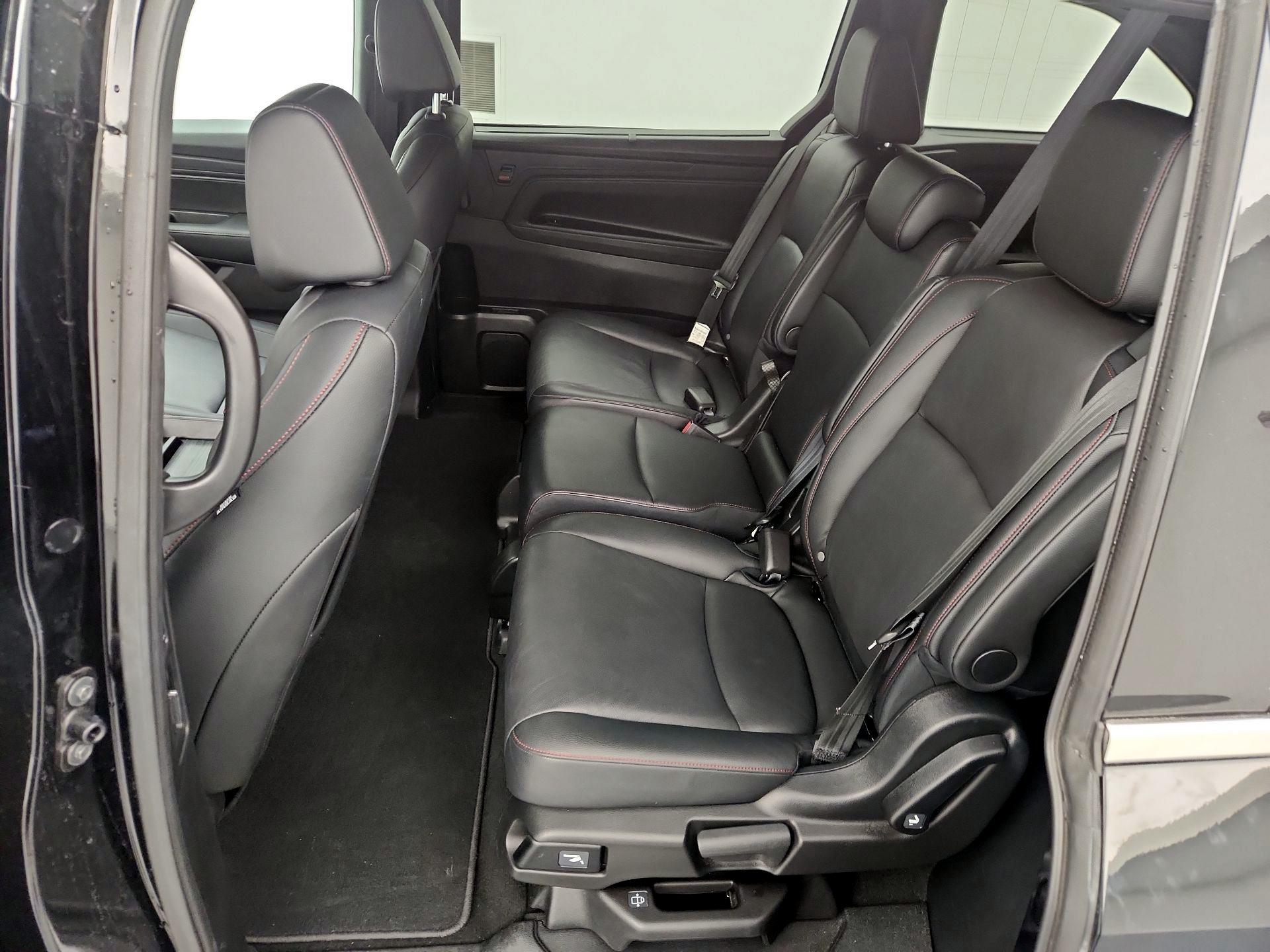Thumbnail: 2025 Honda Odyssey - 19