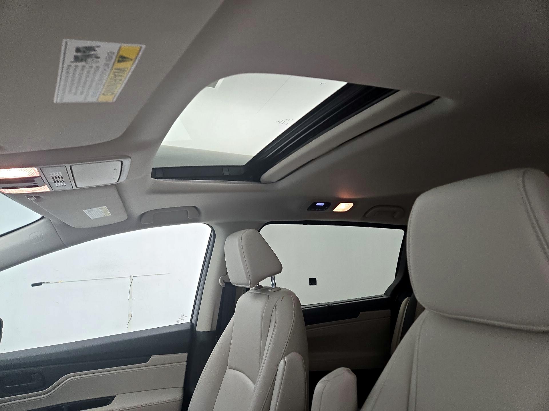 Thumbnail: 2025 Honda Odyssey - 19