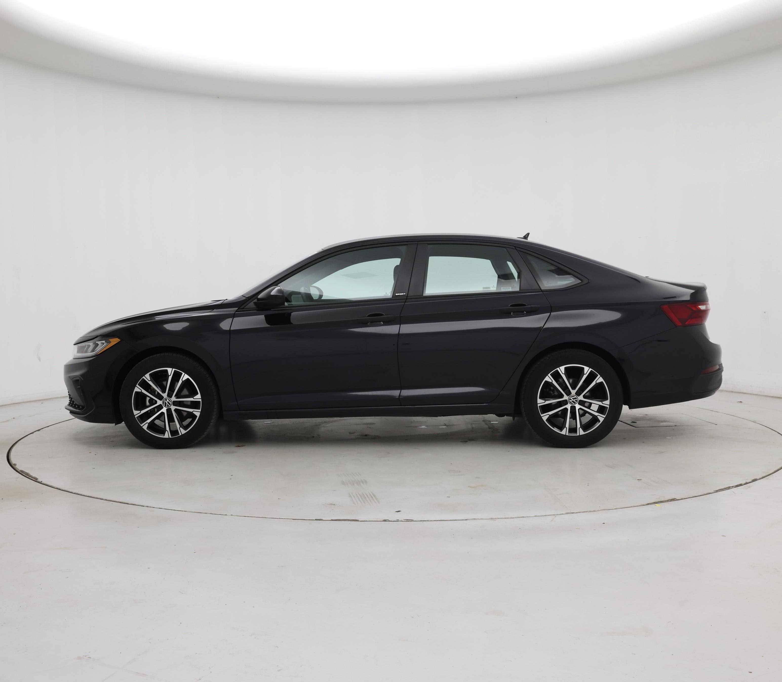 Thumbnail: 2025 Volkswagen Jetta - 3