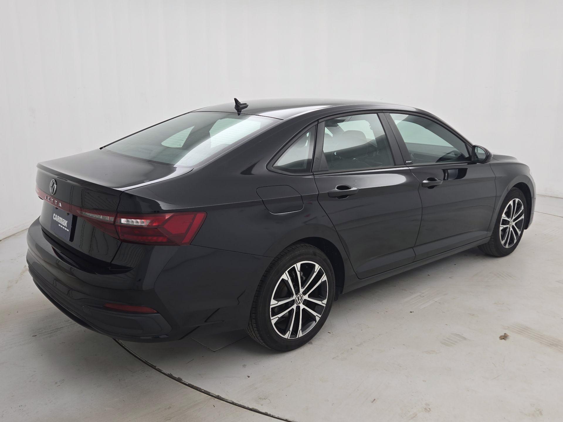 Thumbnail: 2025 Volkswagen Jetta - 5