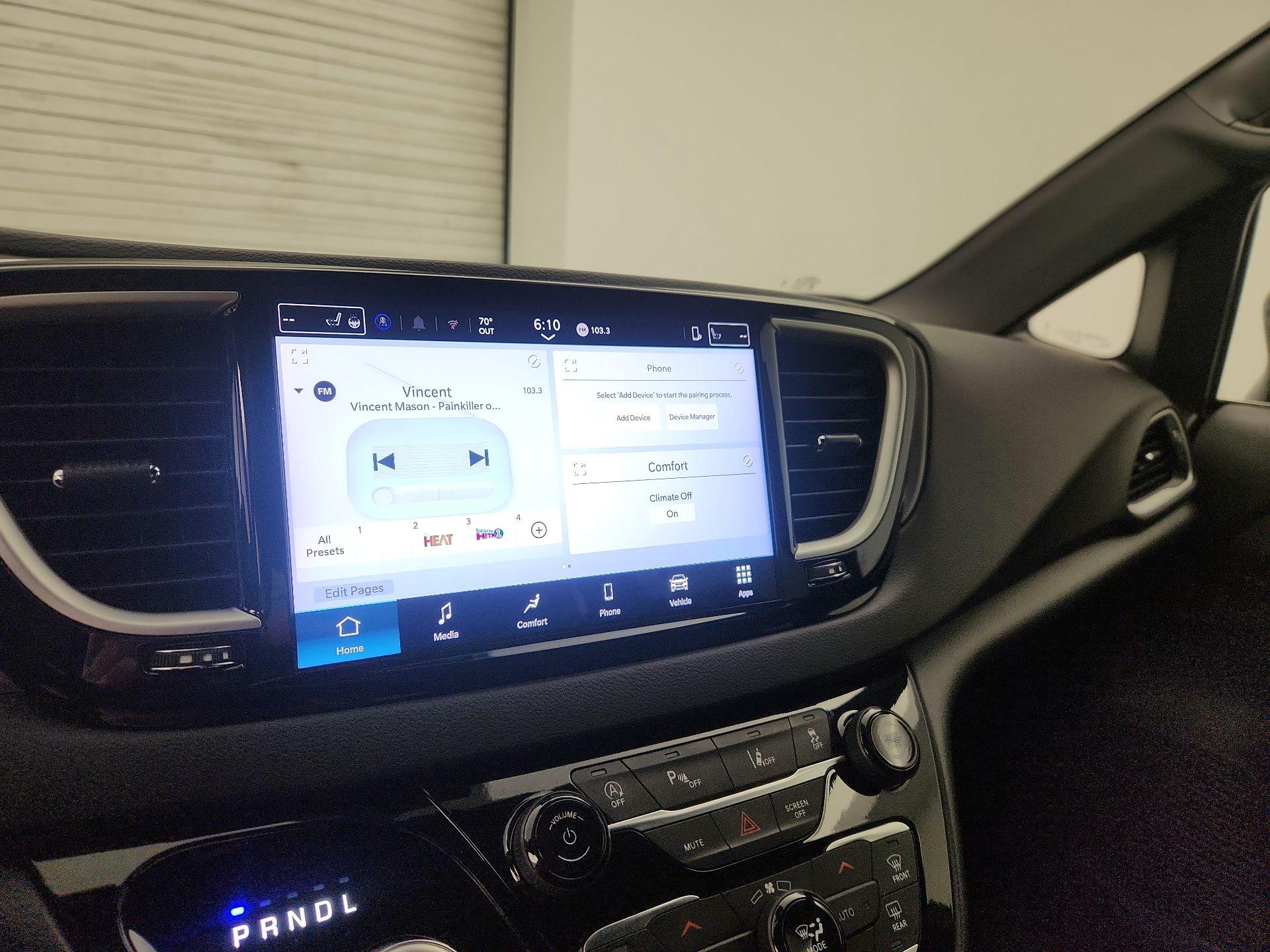 Thumbnail: 2025 Chrysler Pacifica - 15