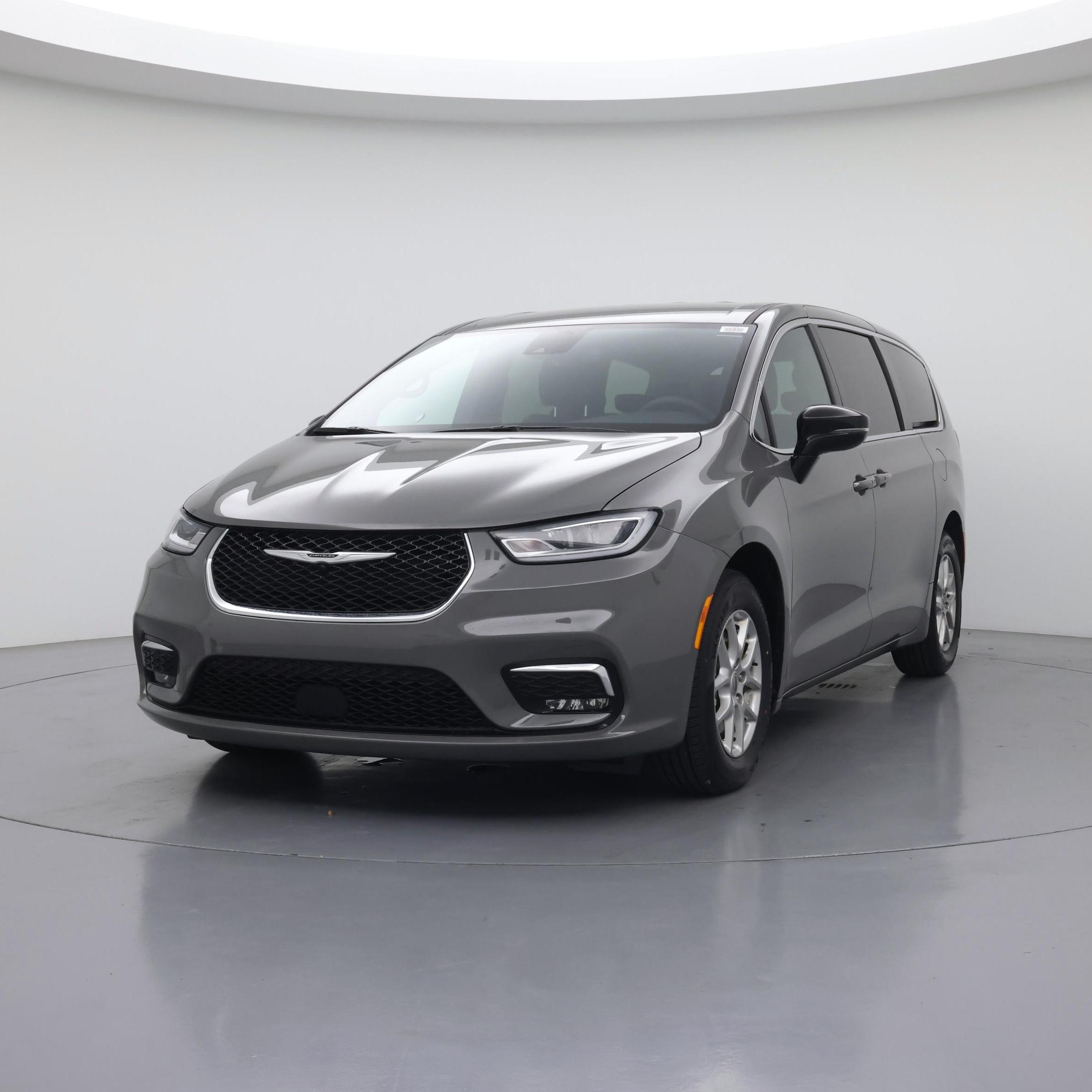 Thumbnail: 2025 Chrysler Pacifica - 4