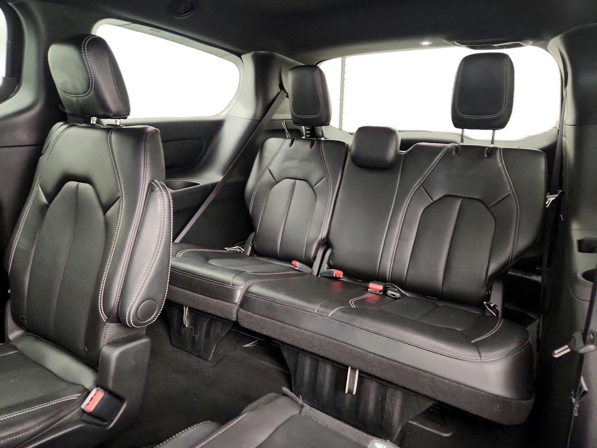Thumbnail: 2025 Chrysler Pacifica - 20