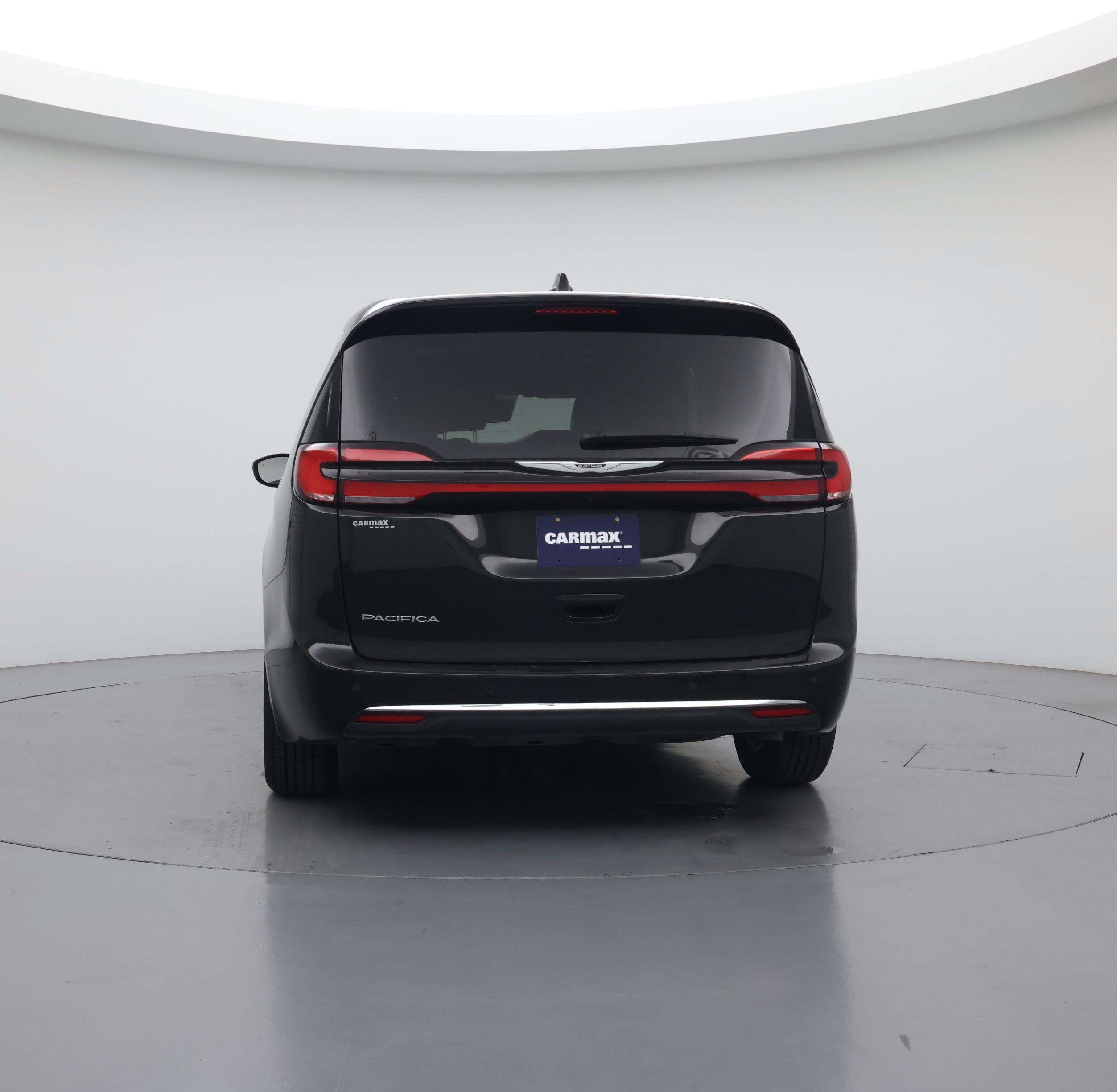 Thumbnail: 2025 Chrysler Pacifica - 6