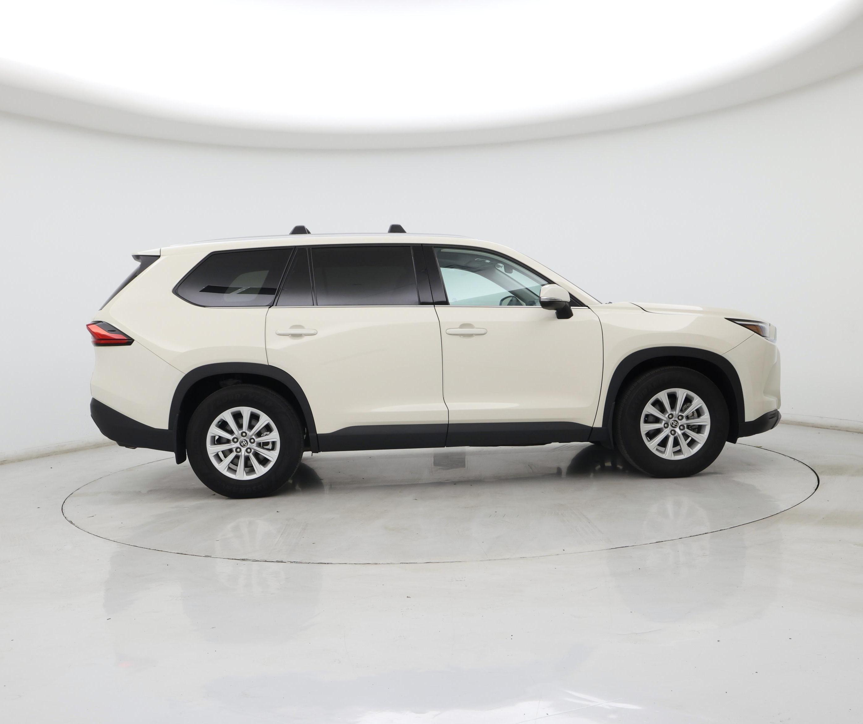 Thumbnail: 2024 Toyota Highlander - 7