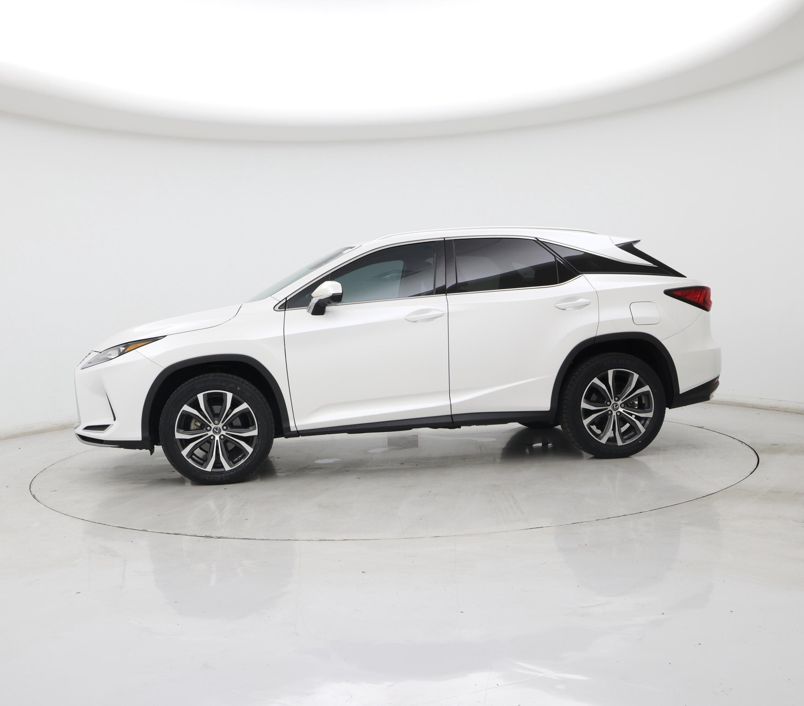 Thumbnail: 2021 Lexus RX - 3