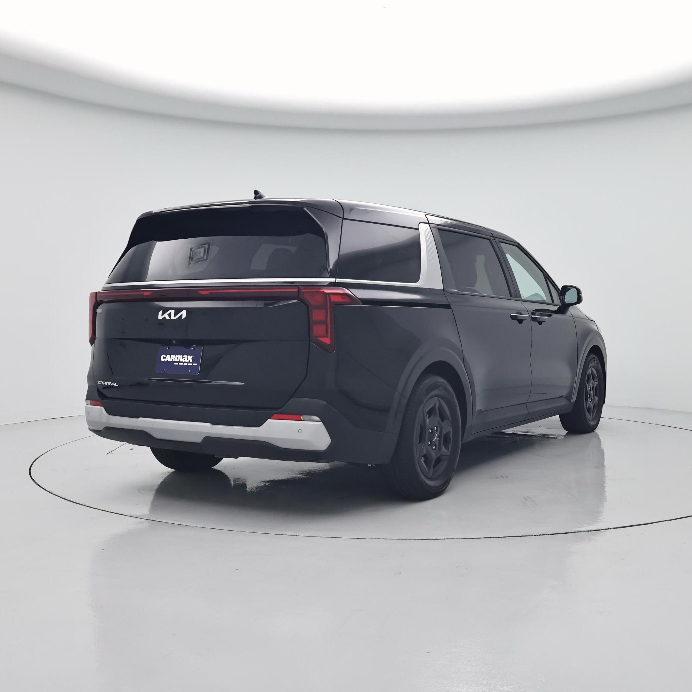 Thumbnail: 2025 Kia Carnival - 8