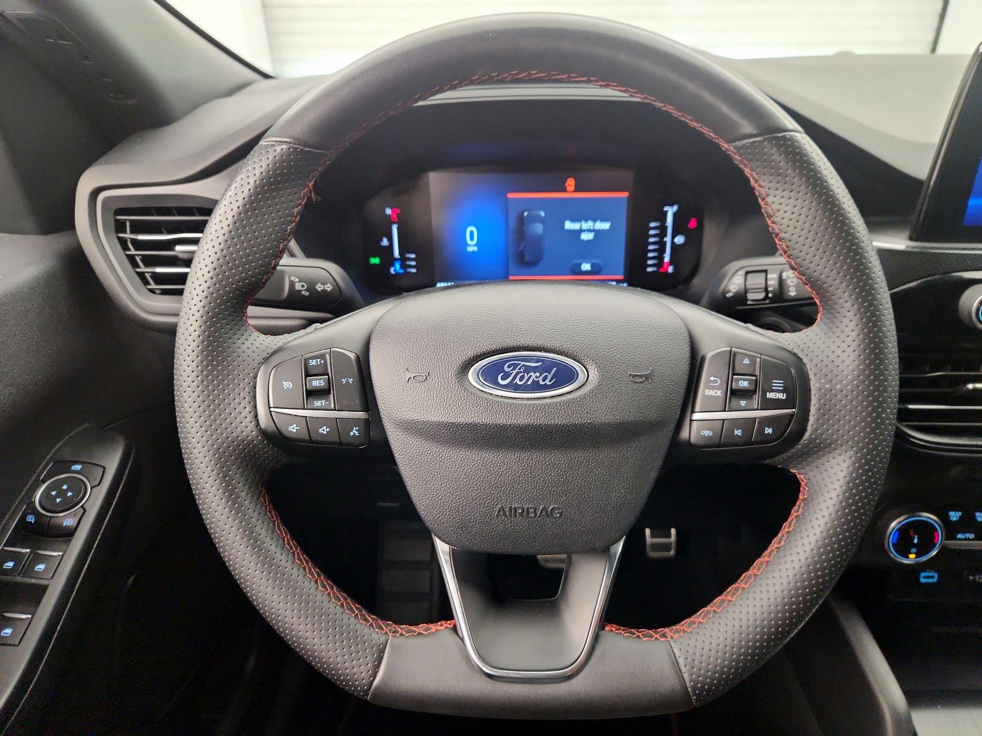 Thumbnail: 2023 Ford Escape - 10