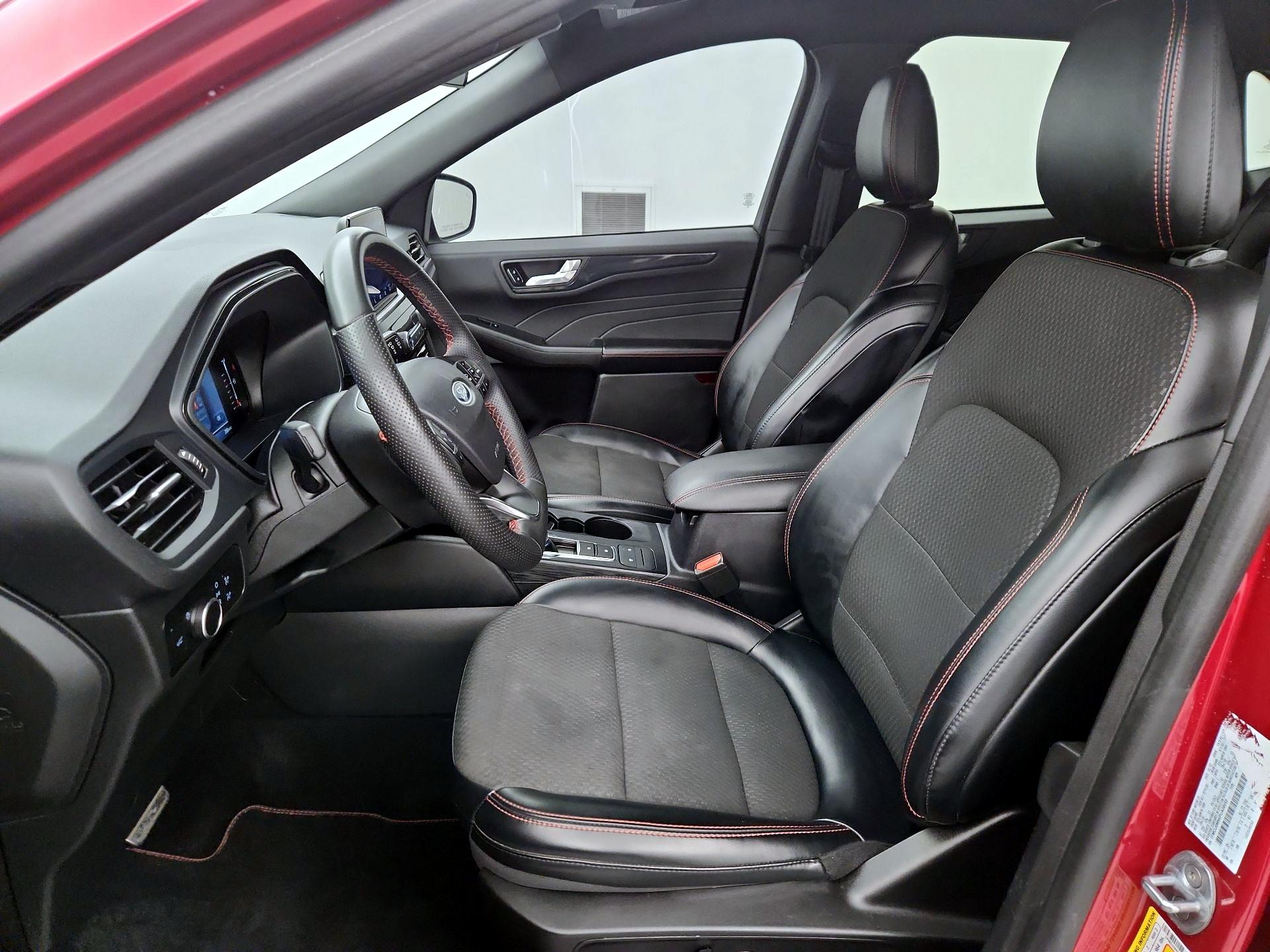 Thumbnail: 2023 Ford Escape - 11