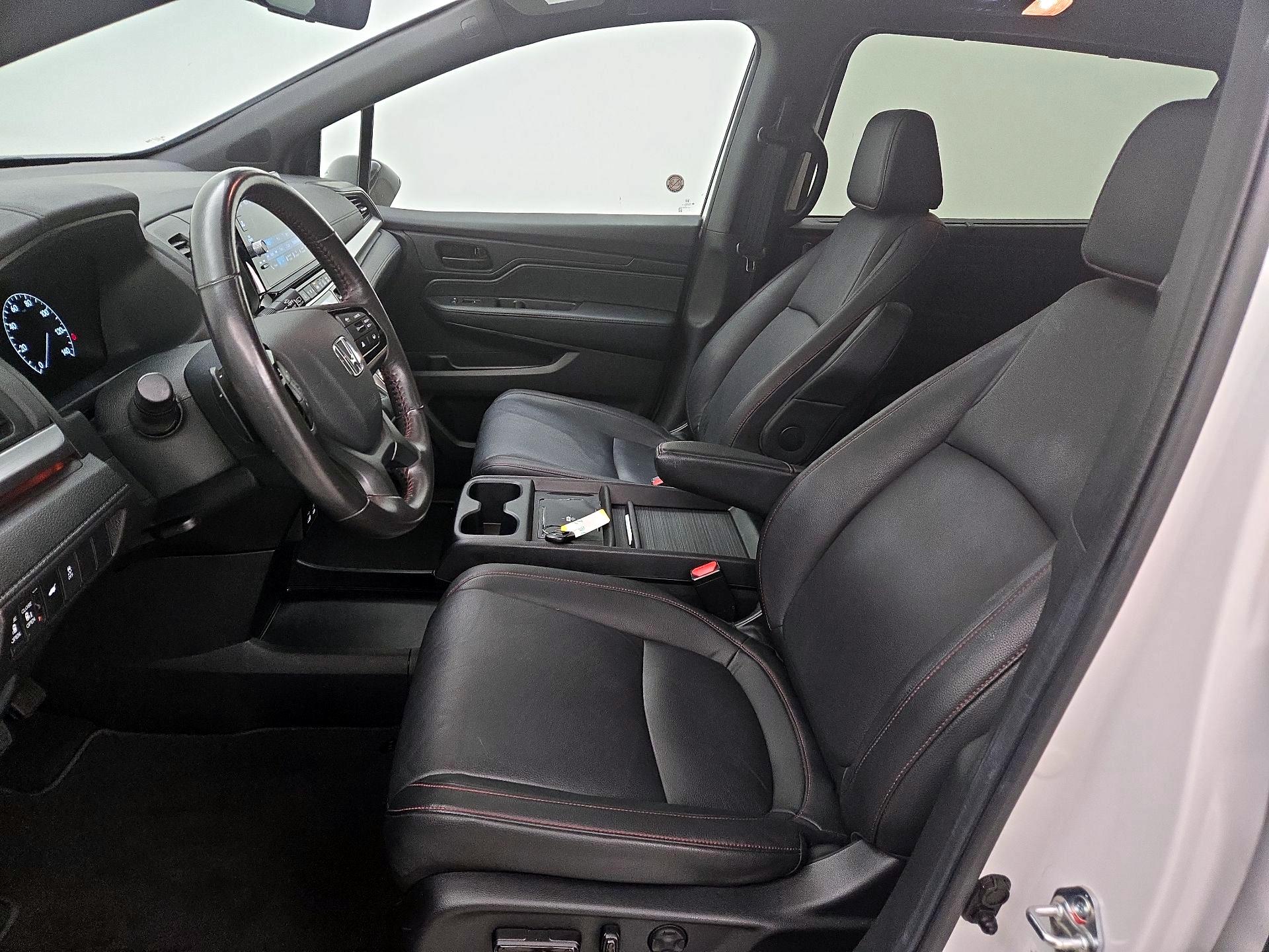Thumbnail: 2025 Honda Odyssey - 11