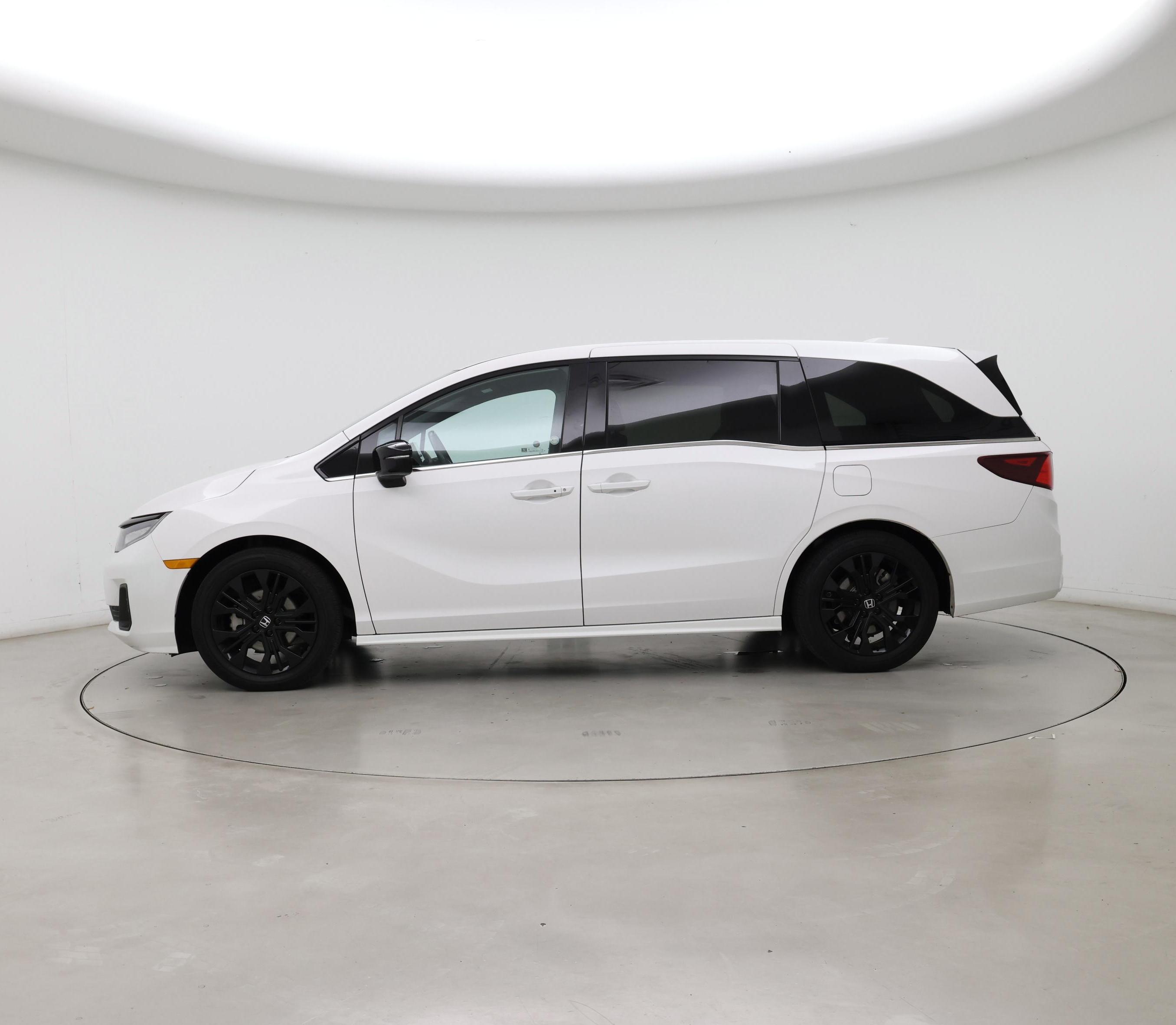 Thumbnail: 2025 Honda Odyssey - 3