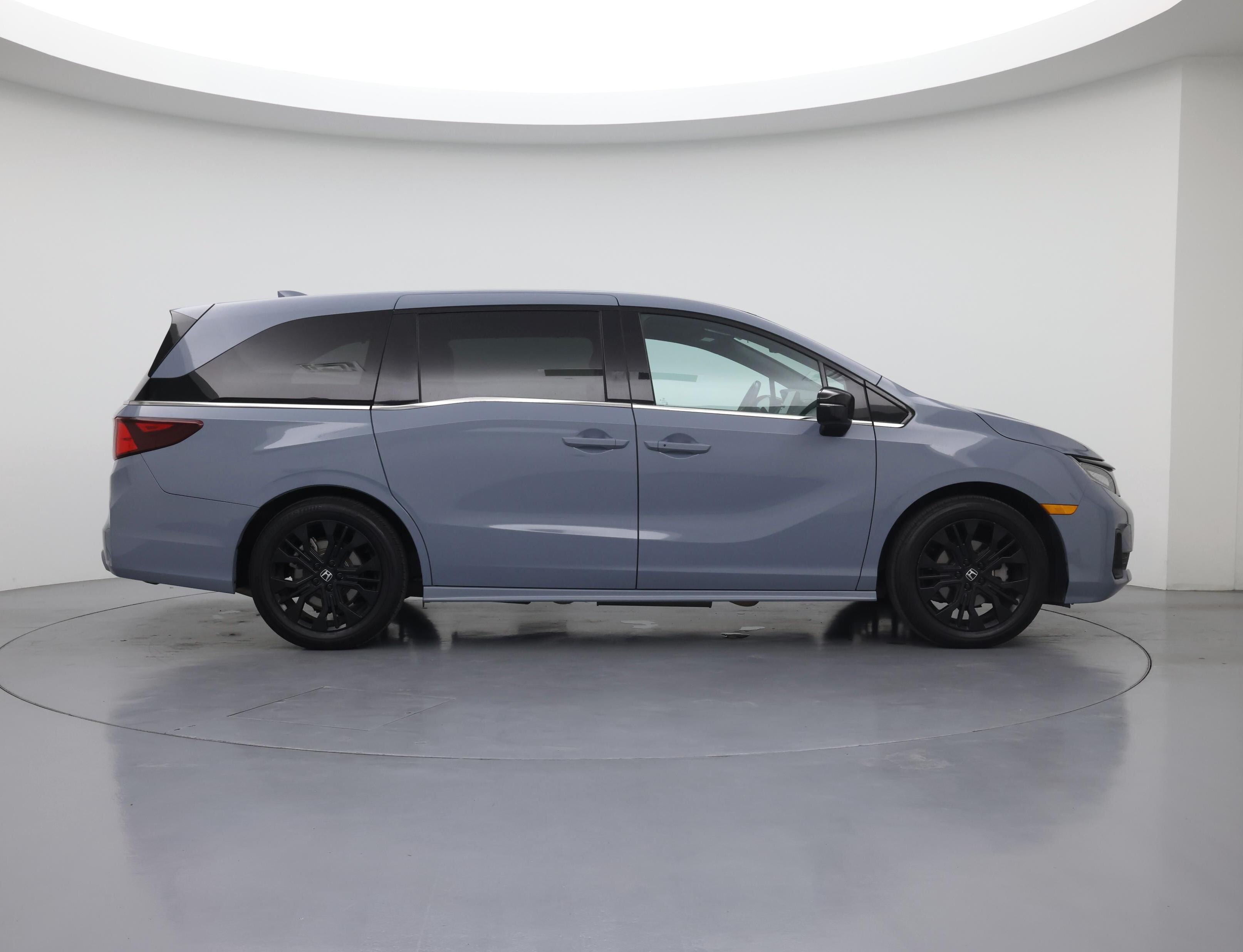 Thumbnail: 2025 Honda Odyssey - 7