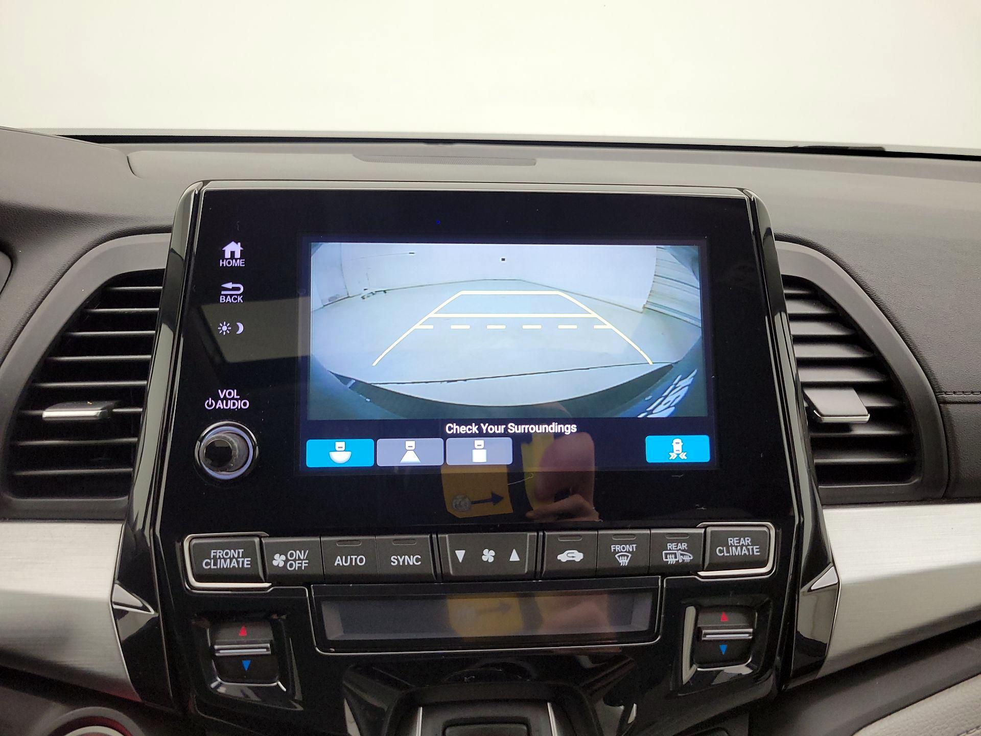 Thumbnail: 2020 Honda Odyssey - 15