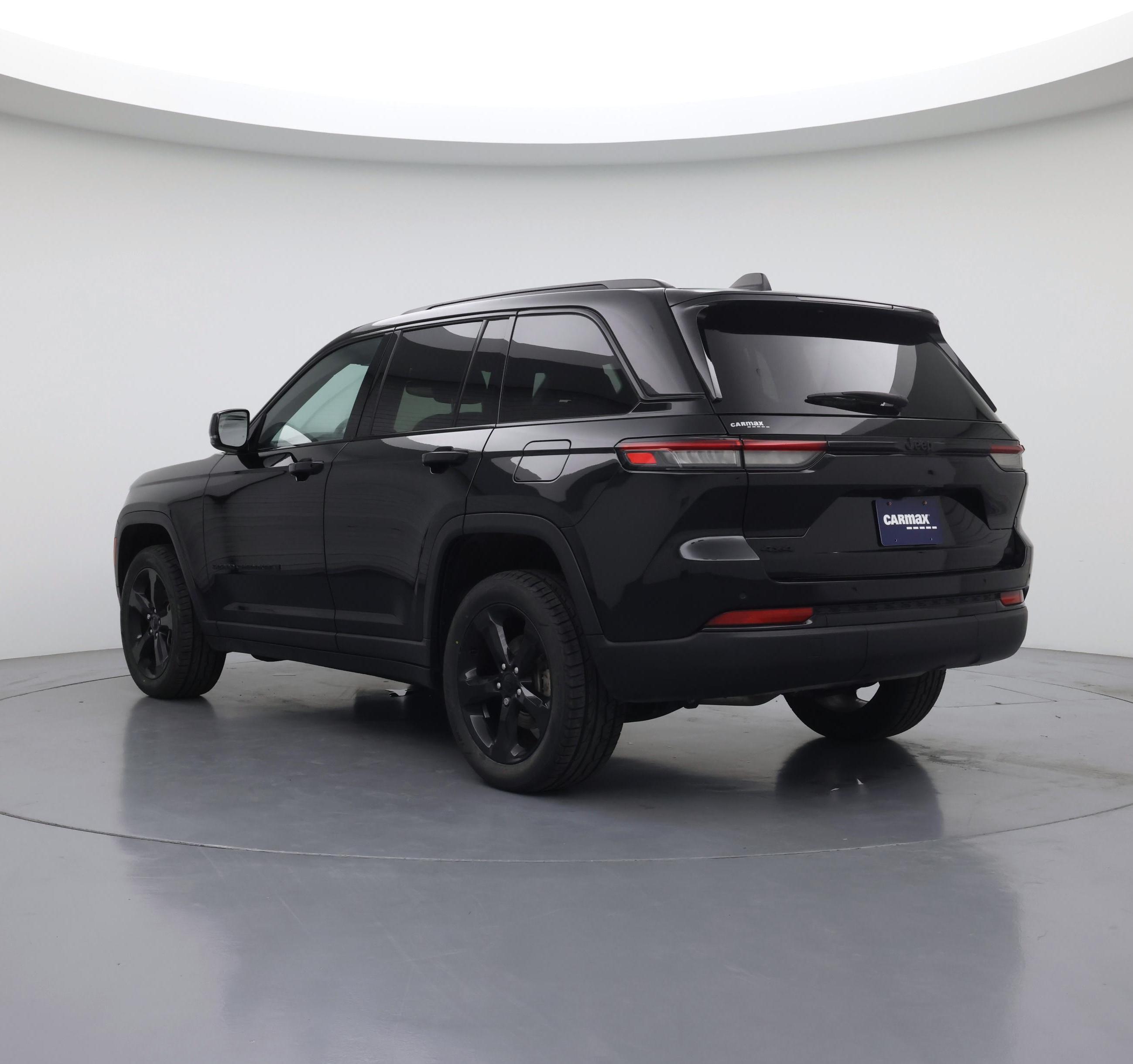 Thumbnail: 2023 Jeep Grand Cherokee - 2