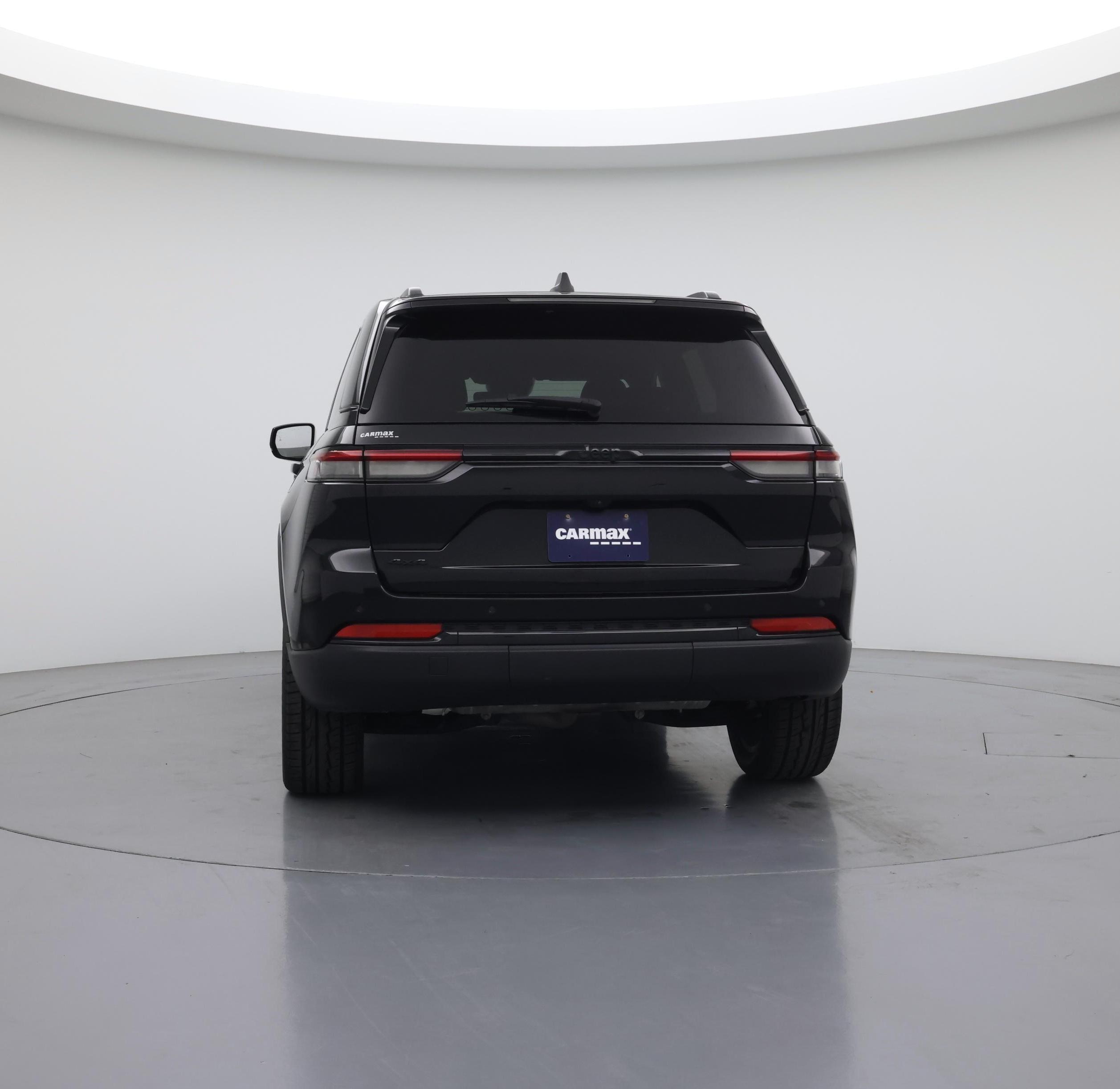 Thumbnail: 2023 Jeep Grand Cherokee - 6