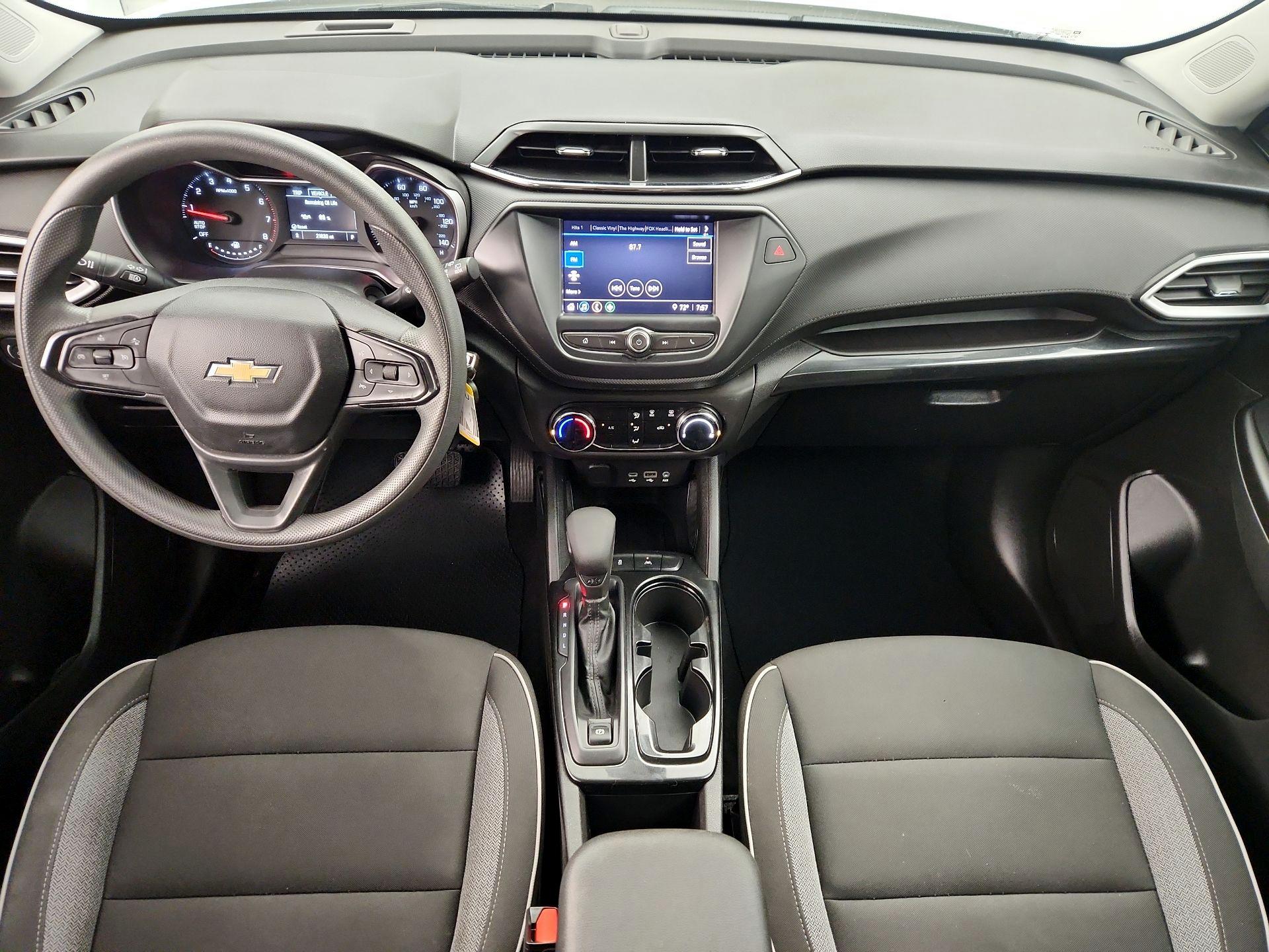 Thumbnail: 2023 Chevrolet TrailBlazer - 9