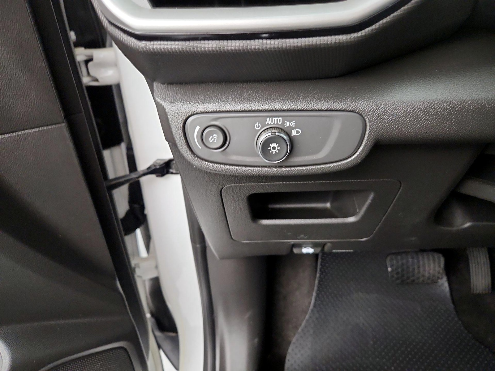 2023 Chevrolet TrailBlazer LS - Photo 14