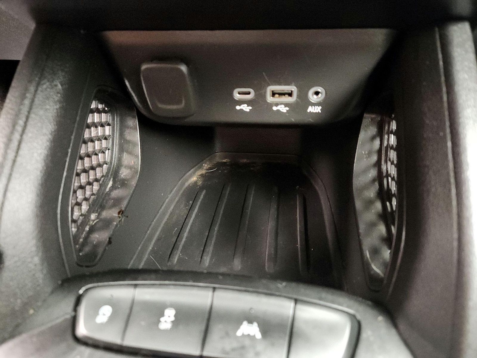 2023 Chevrolet TrailBlazer LS - Photo 19