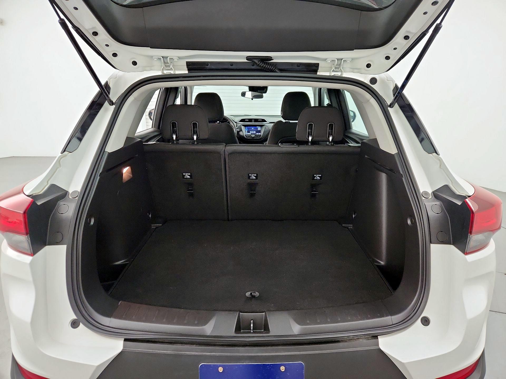 Thumbnail: 2023 Chevrolet TrailBlazer - 20