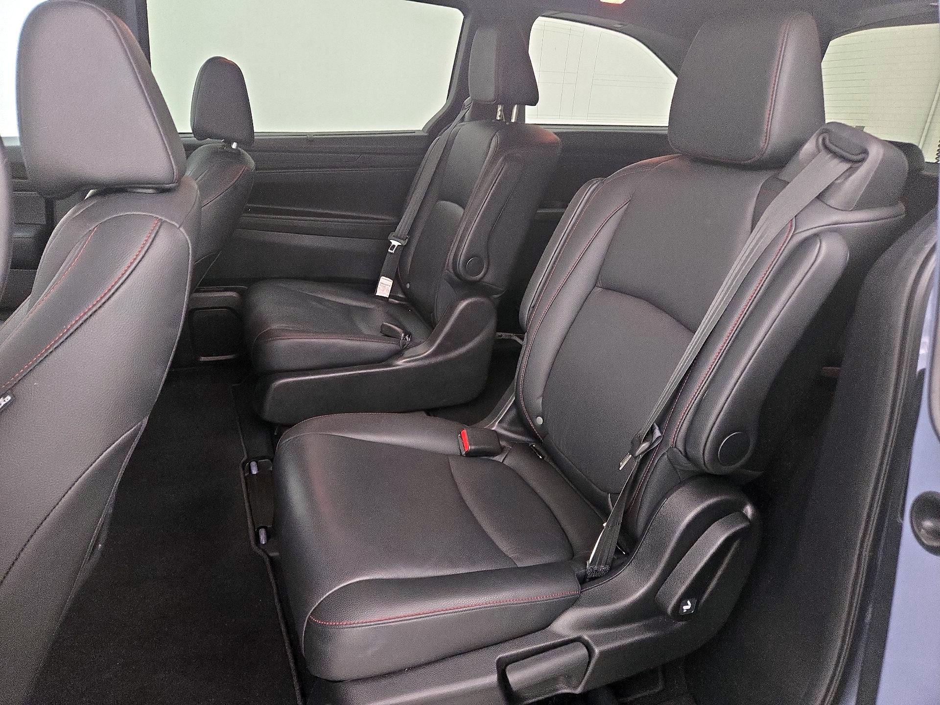Thumbnail: 2025 Honda Odyssey - 20