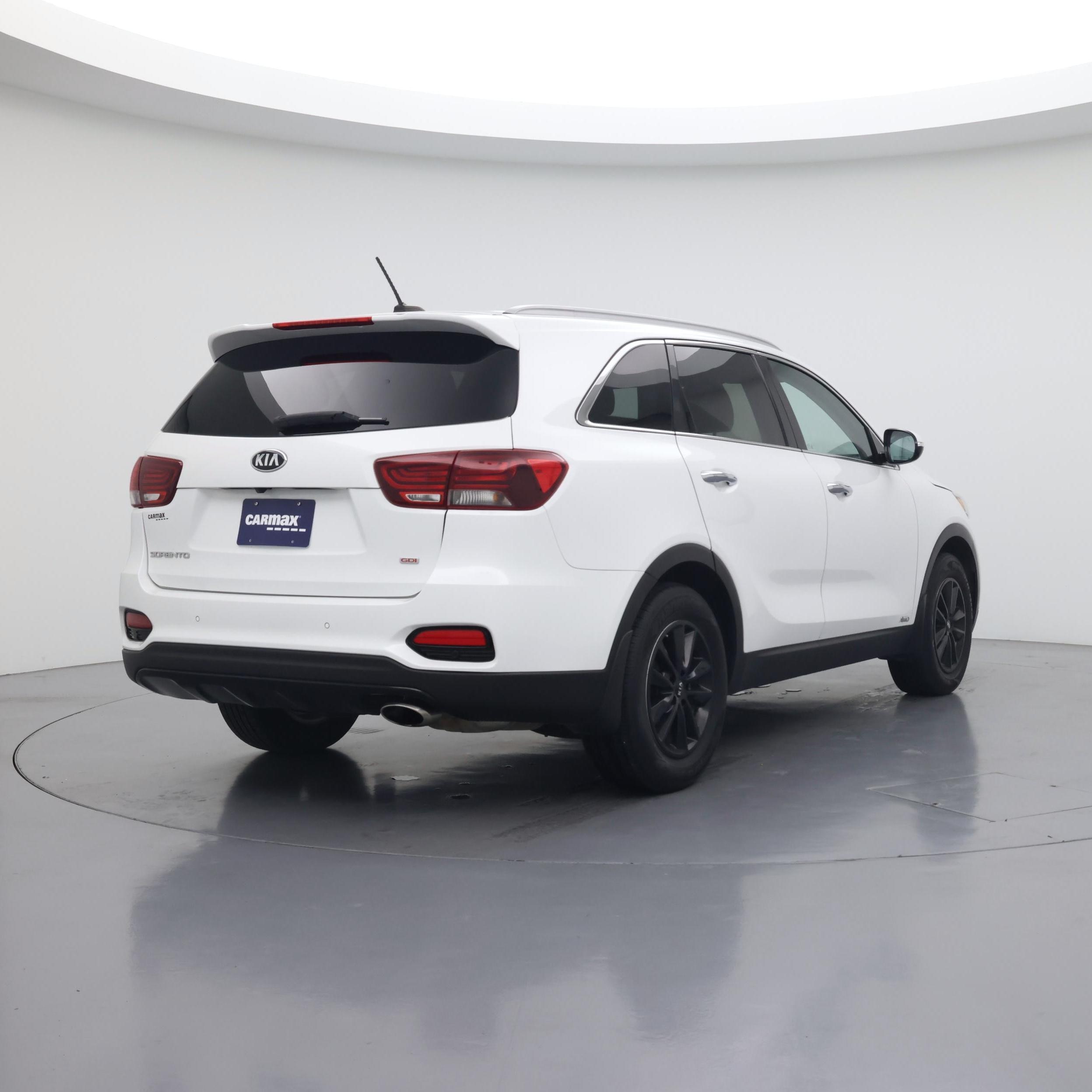 Thumbnail: 2020 Kia Sorento - 8