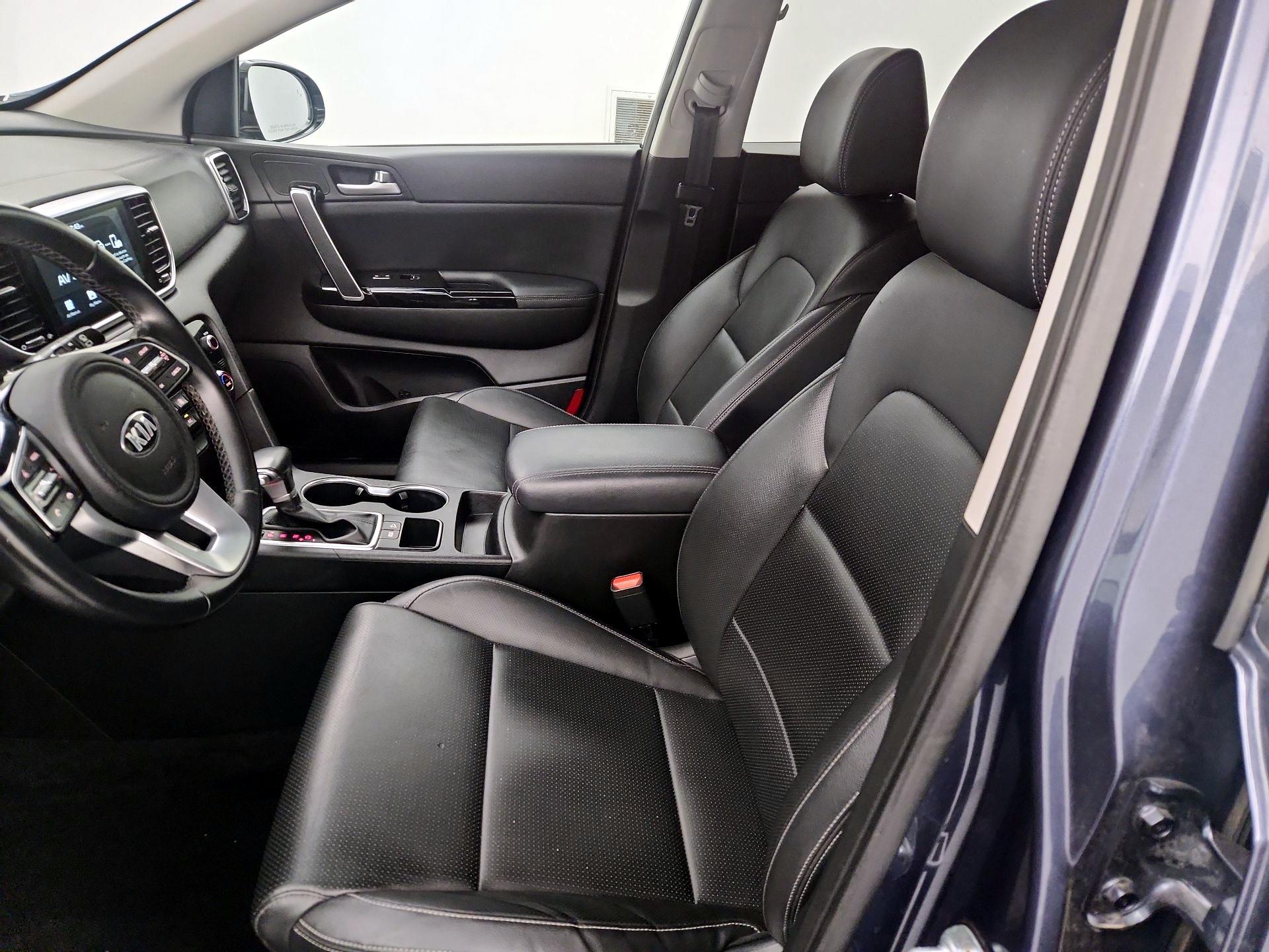 Thumbnail: 2020 Kia Sportage - 11