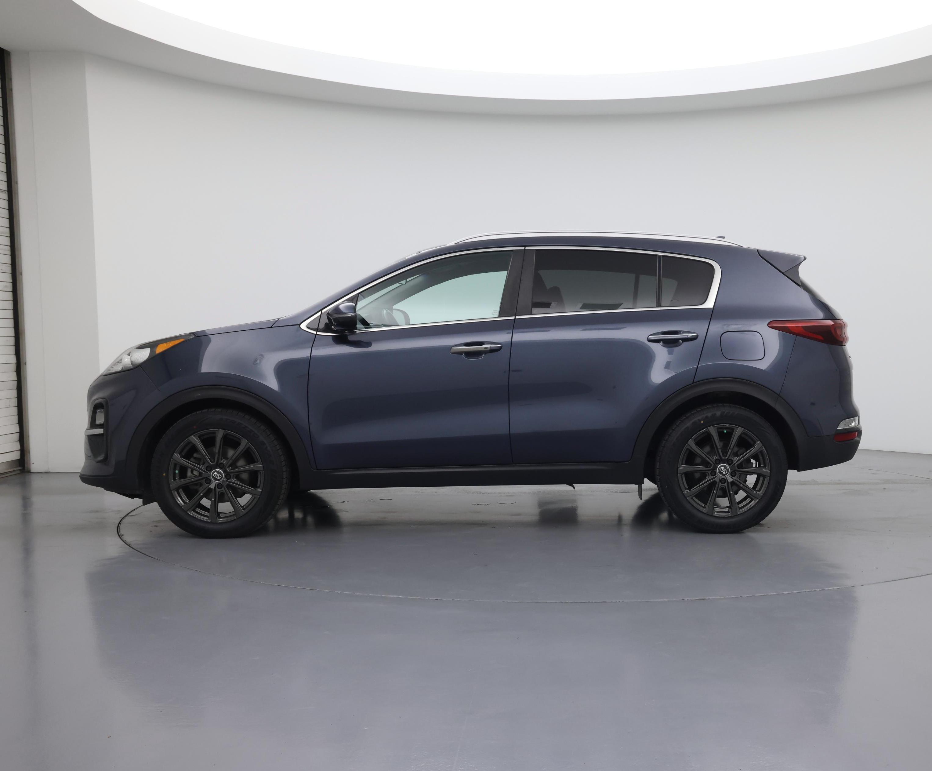 Thumbnail: 2020 Kia Sportage - 3