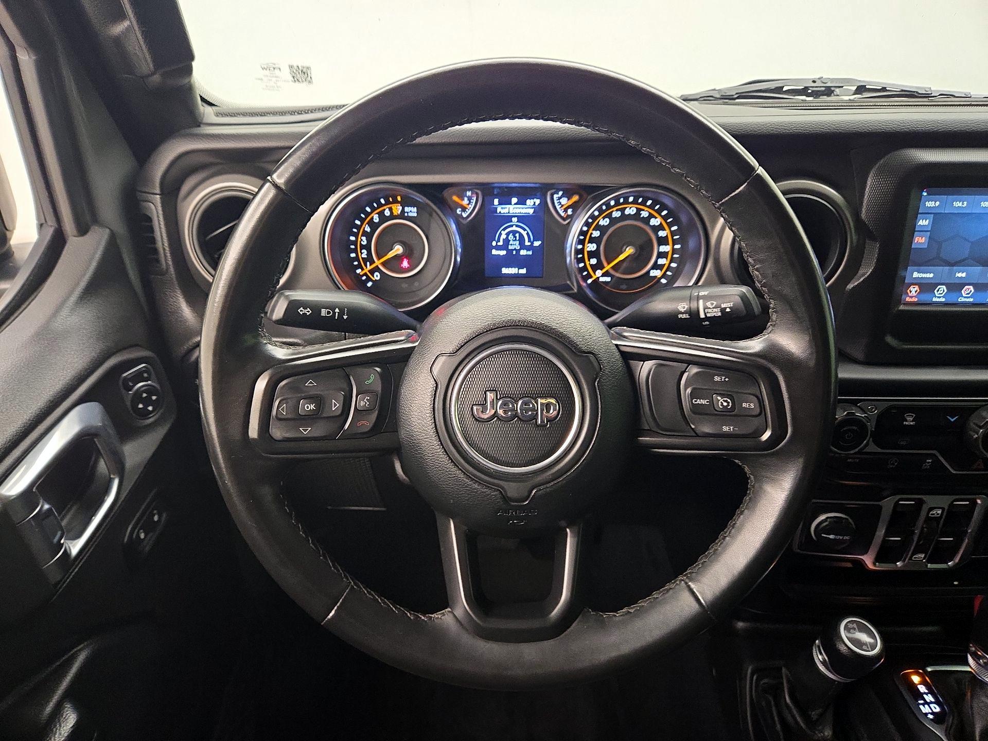Thumbnail: 2022 Jeep Wrangler - 10