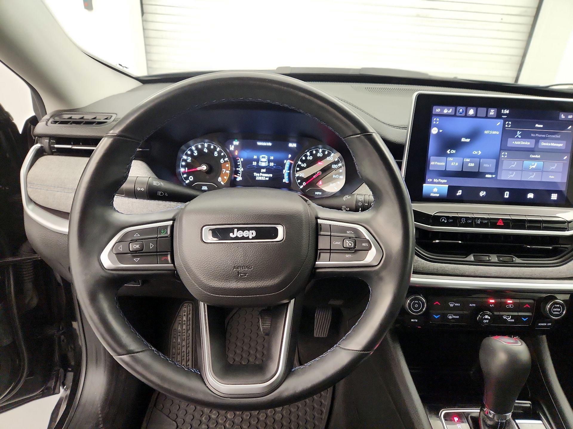Thumbnail: 2022 Jeep Compass - 10