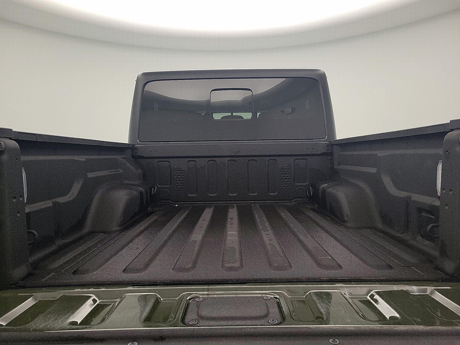 Thumbnail: 2021 Jeep Gladiator - 20