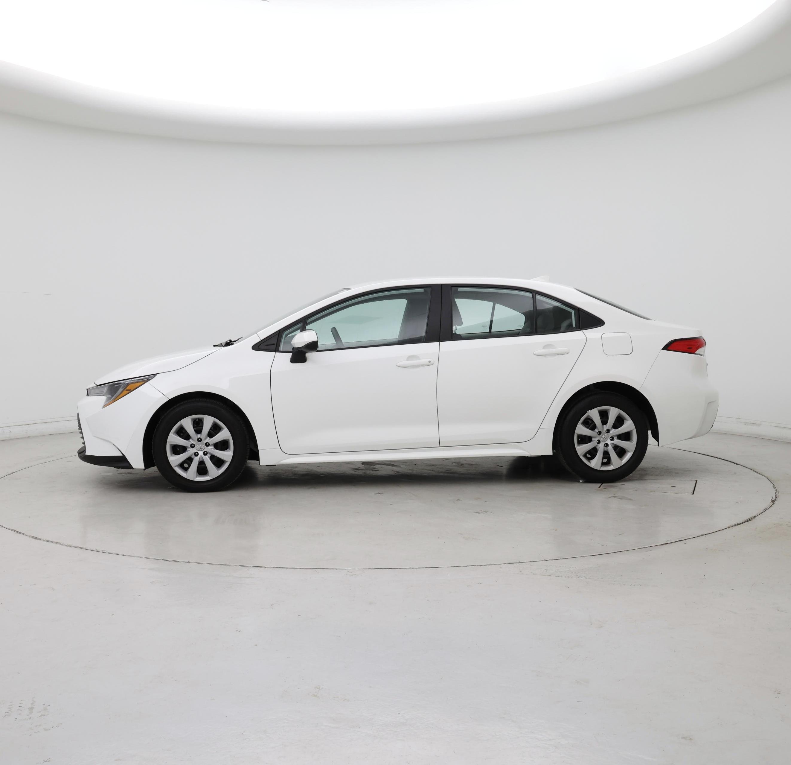 Thumbnail: 2023 Toyota Corolla - 3