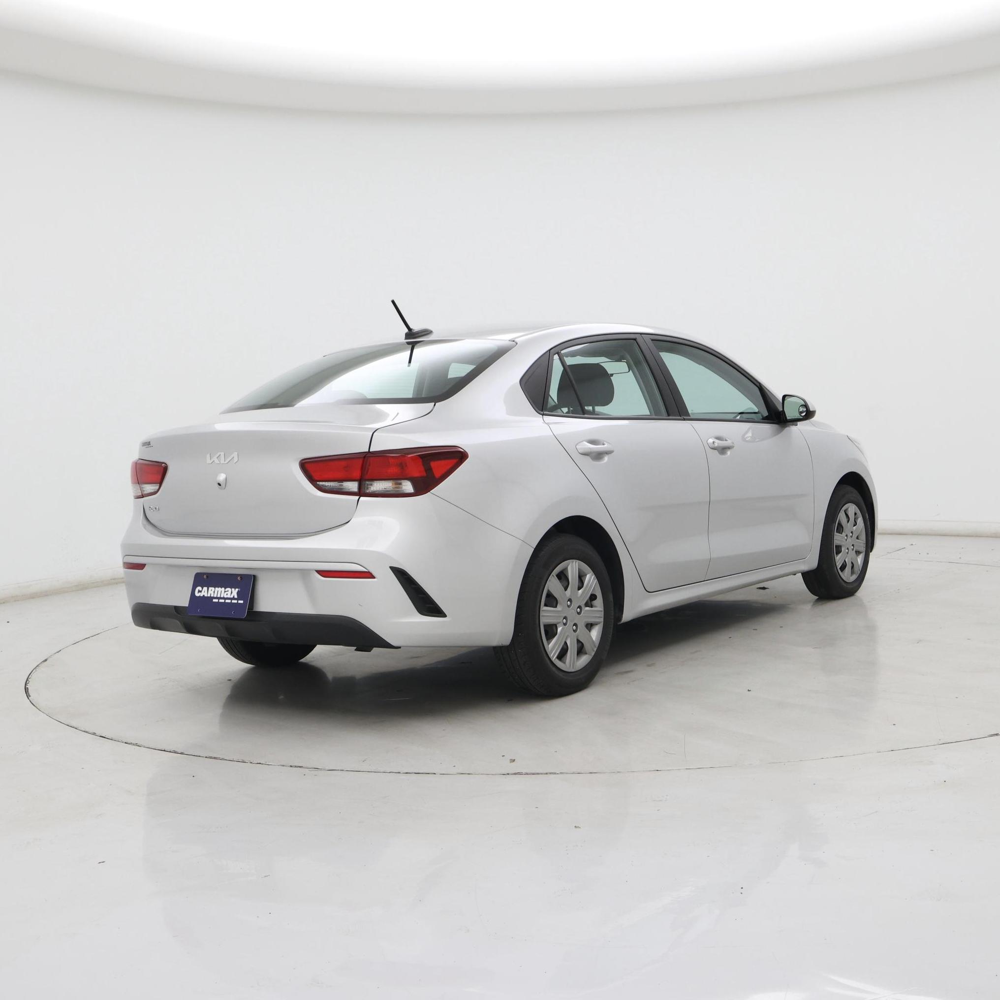Thumbnail: 2023 Kia Rio - 8