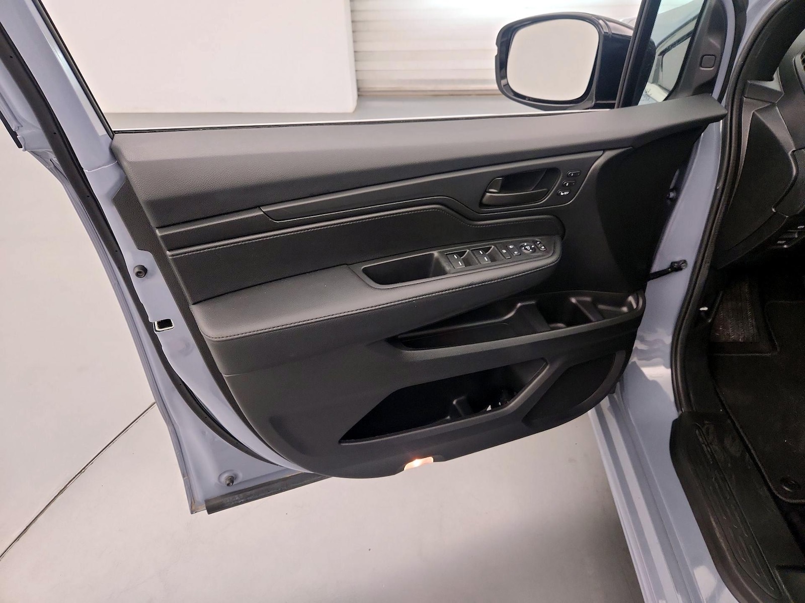 2025 Honda Odyssey Sport L - Photo 14