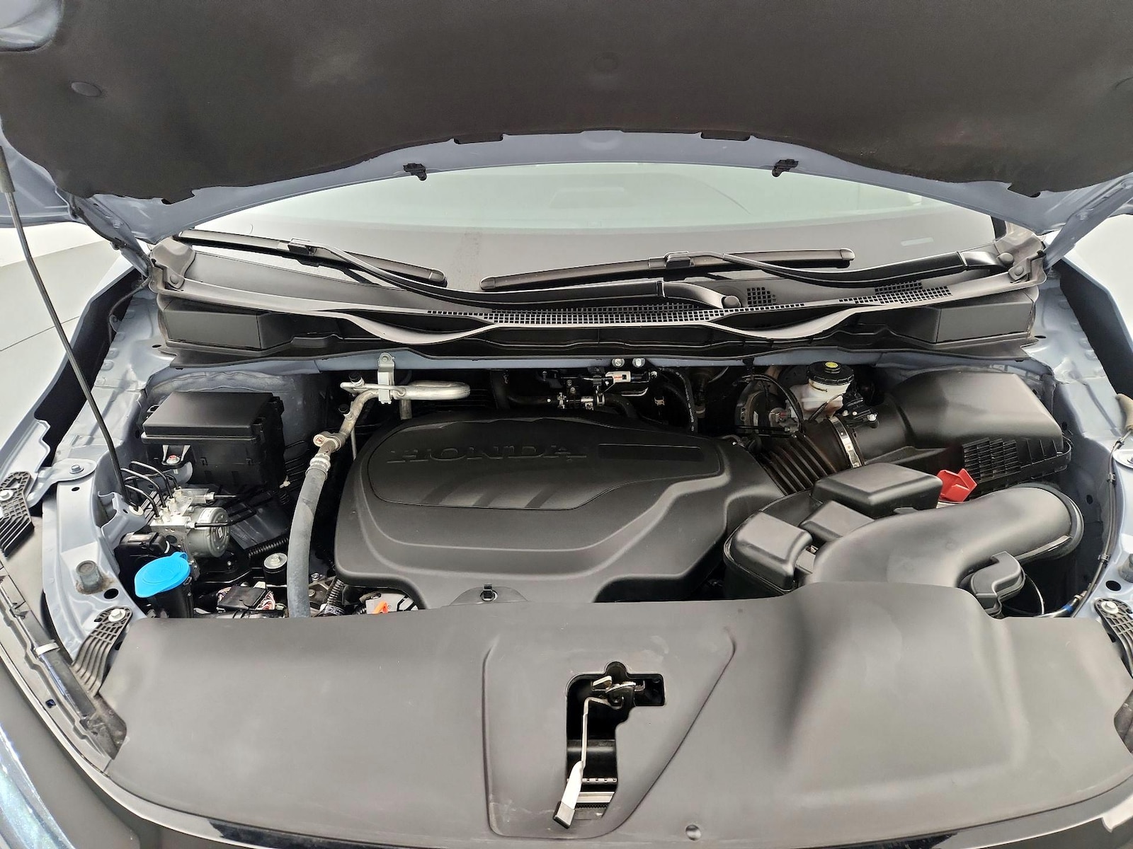 2025 Honda Odyssey Sport L - Photo 26