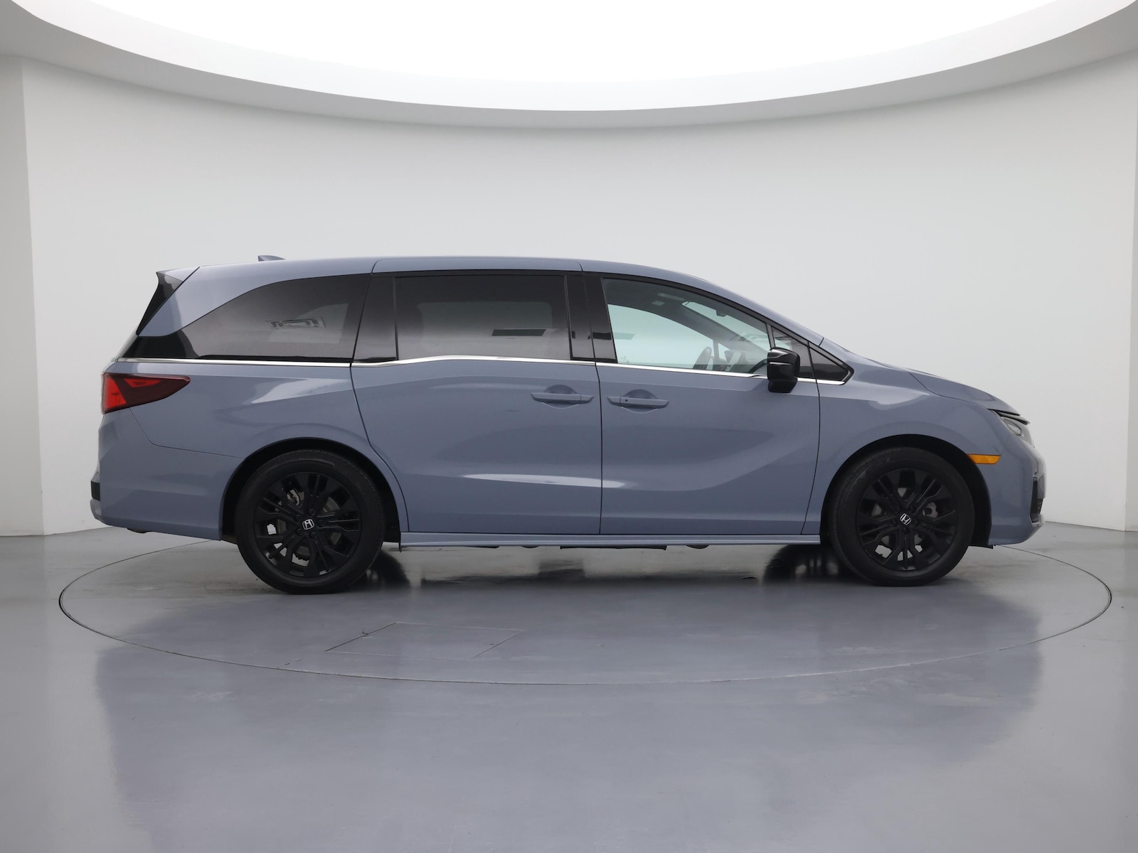 2025 Honda Odyssey Sport L - Photo 8