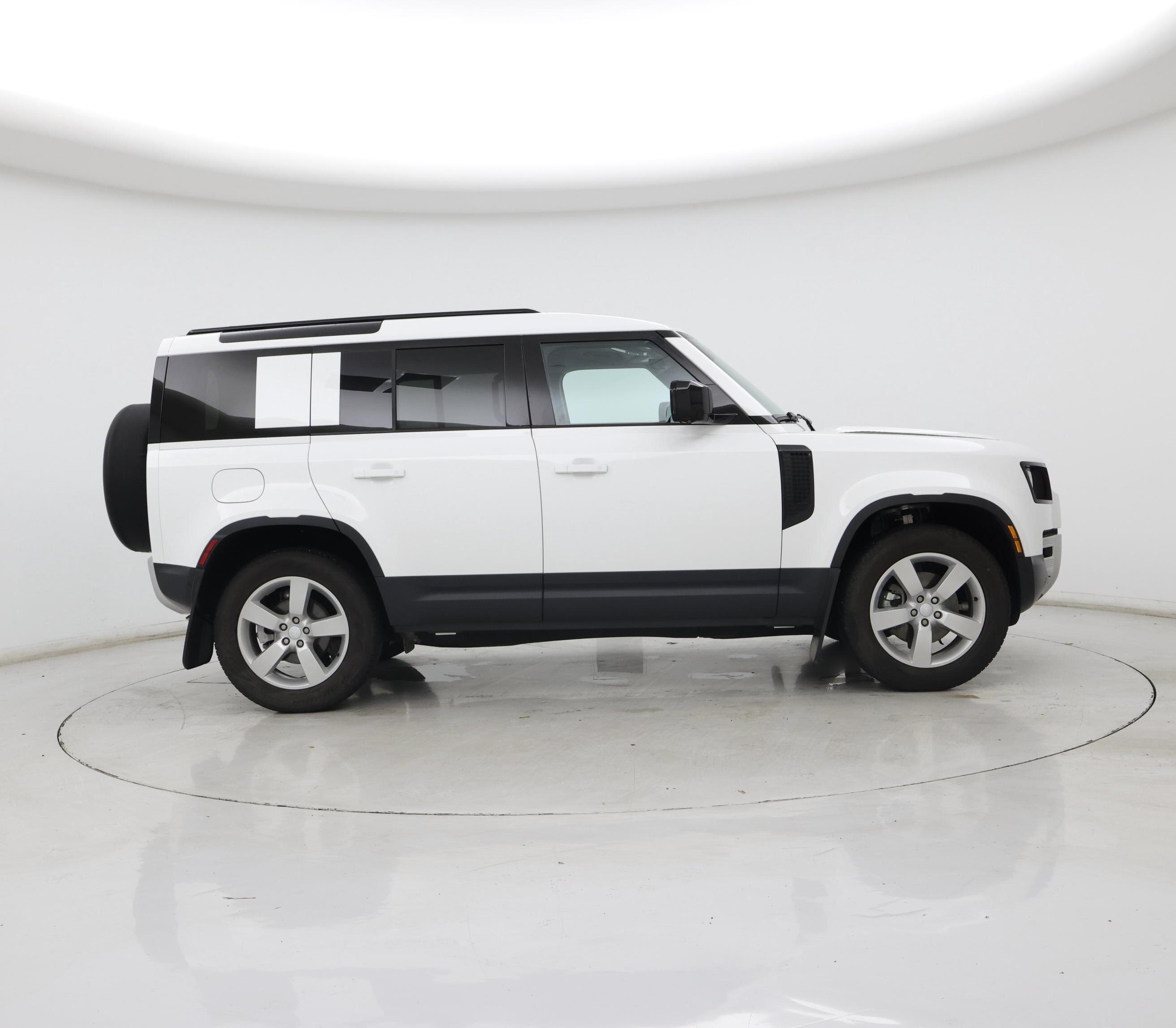 Thumbnail: 2025 Land Rover Defender - 7