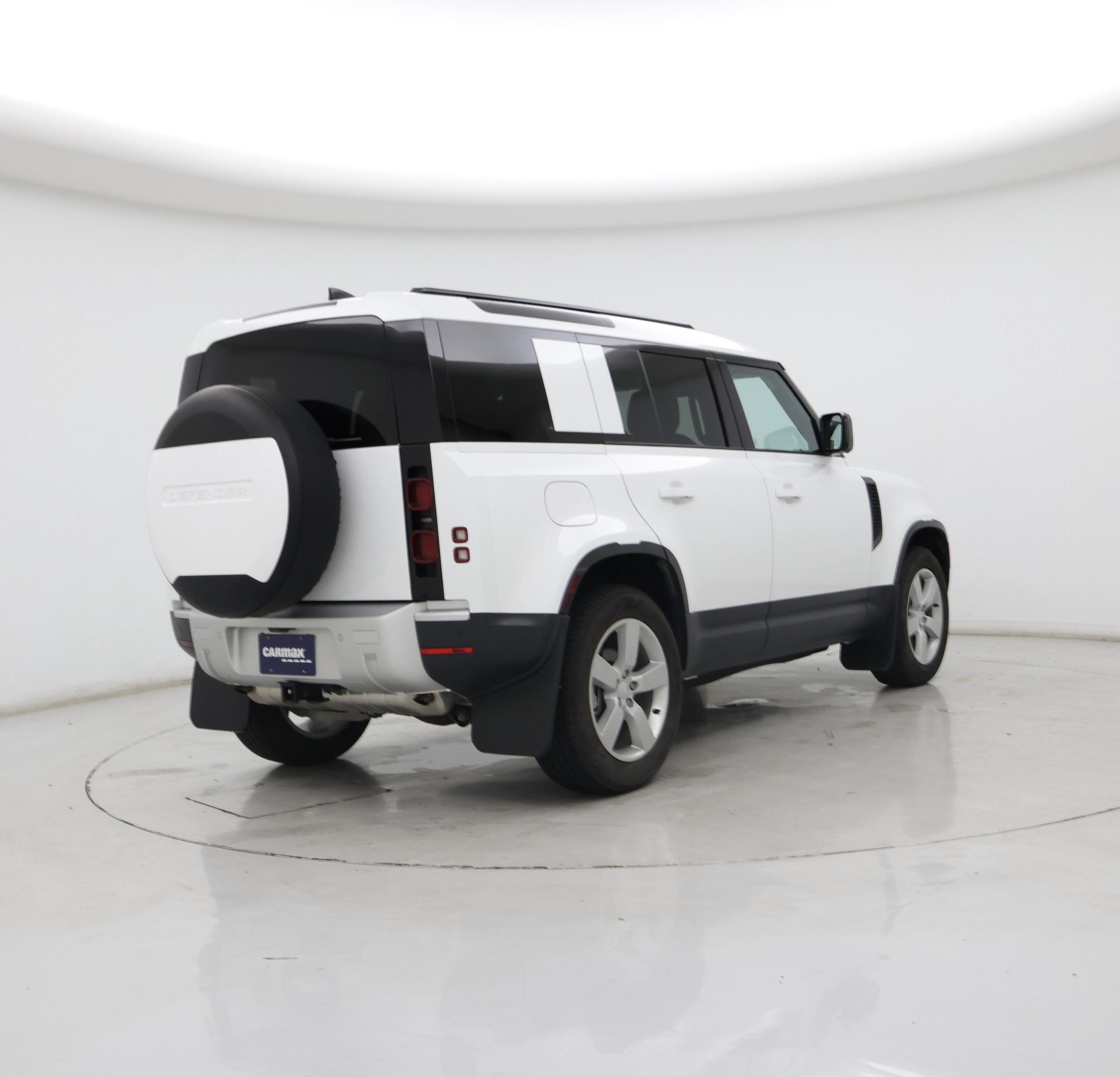Thumbnail: 2025 Land Rover Defender - 8