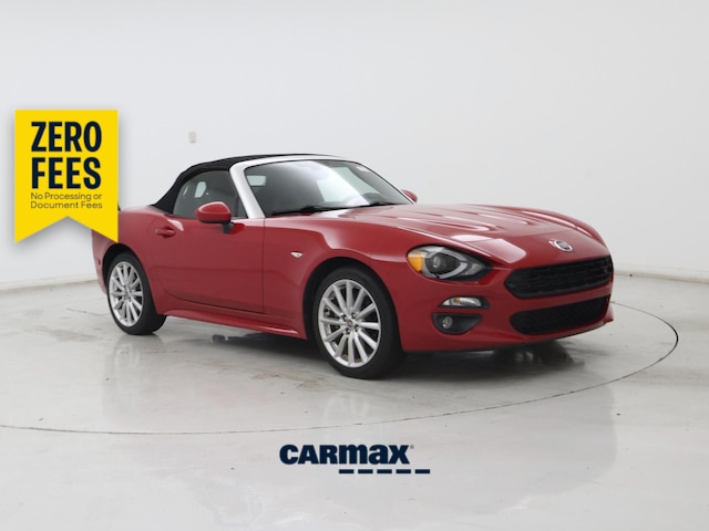 Red 2017 FIAT 124 Spider Lusso RWD Convertible Rear-Wheel Drive Automatic