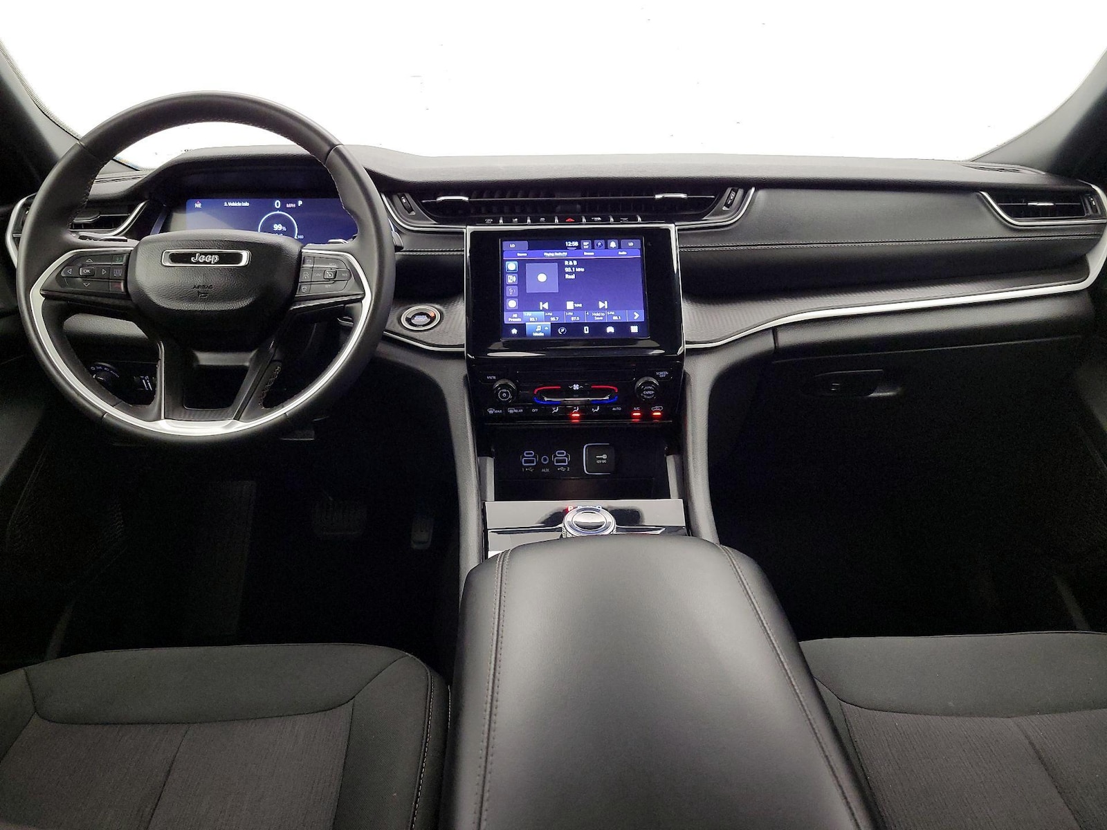 2024 Jeep Grand Cherokee Laredo - Photo 10