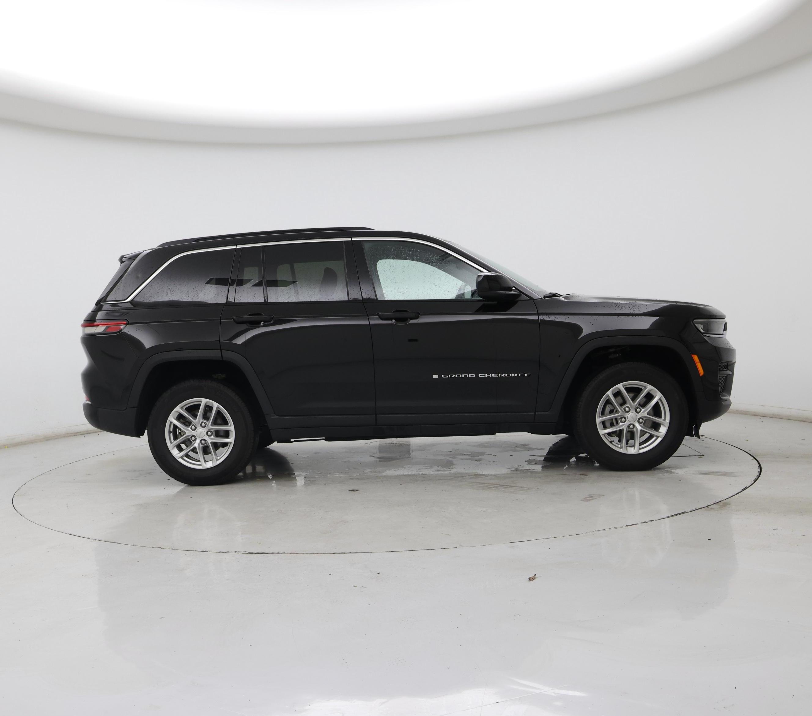 Thumbnail: 2024 Jeep Grand Cherokee - 7