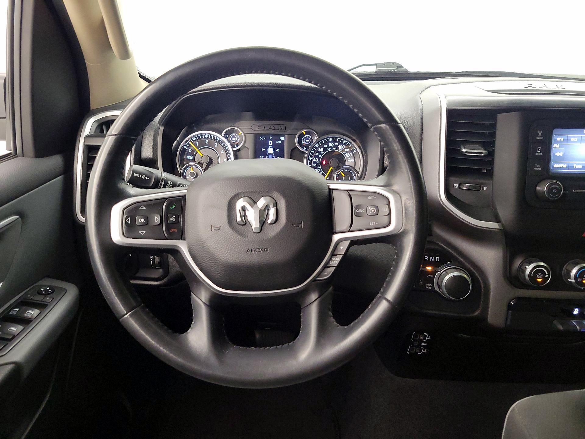 Thumbnail: 2020 RAM 1500 - 10