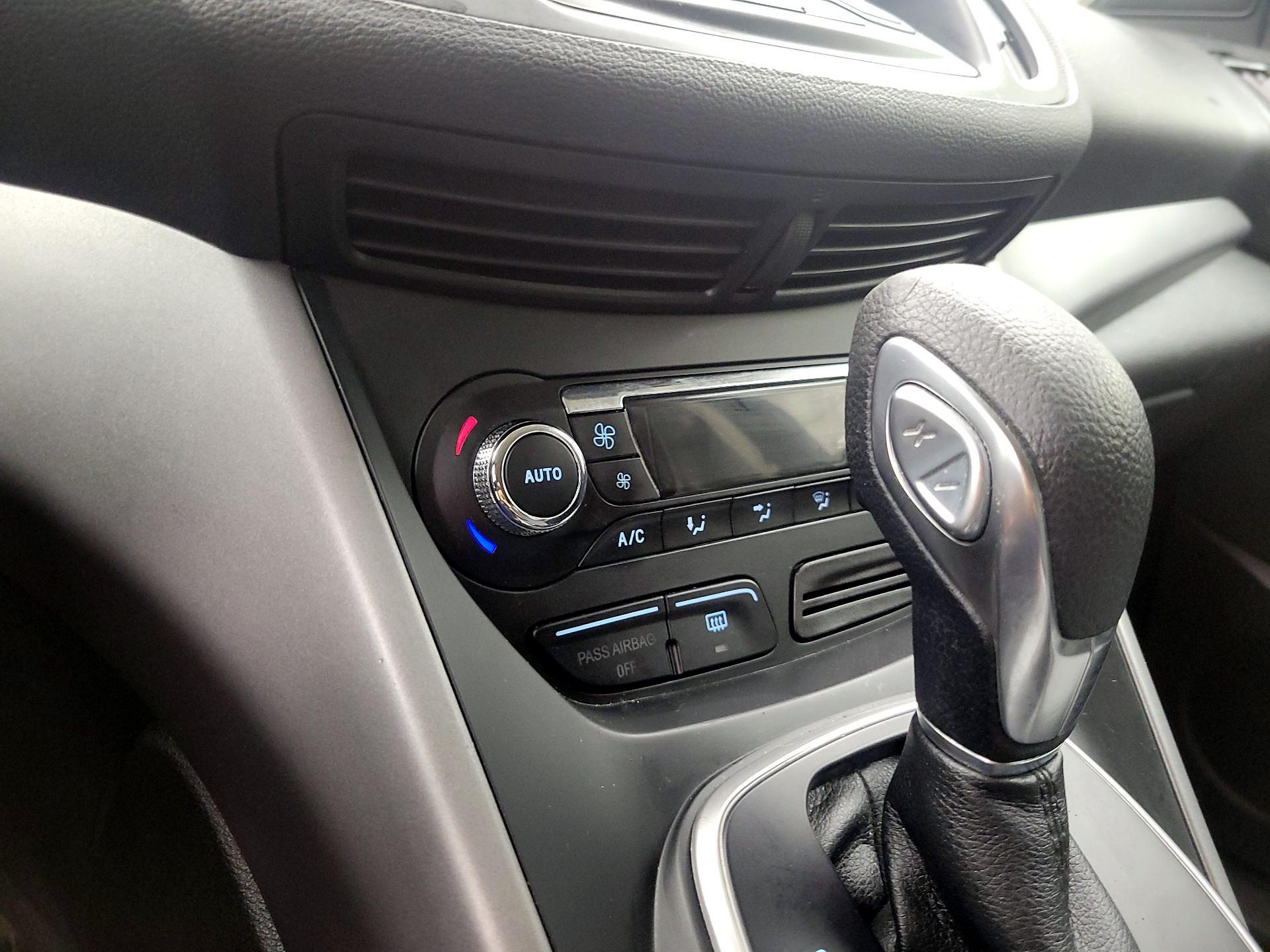 Thumbnail: 2014 Ford Escape - 16