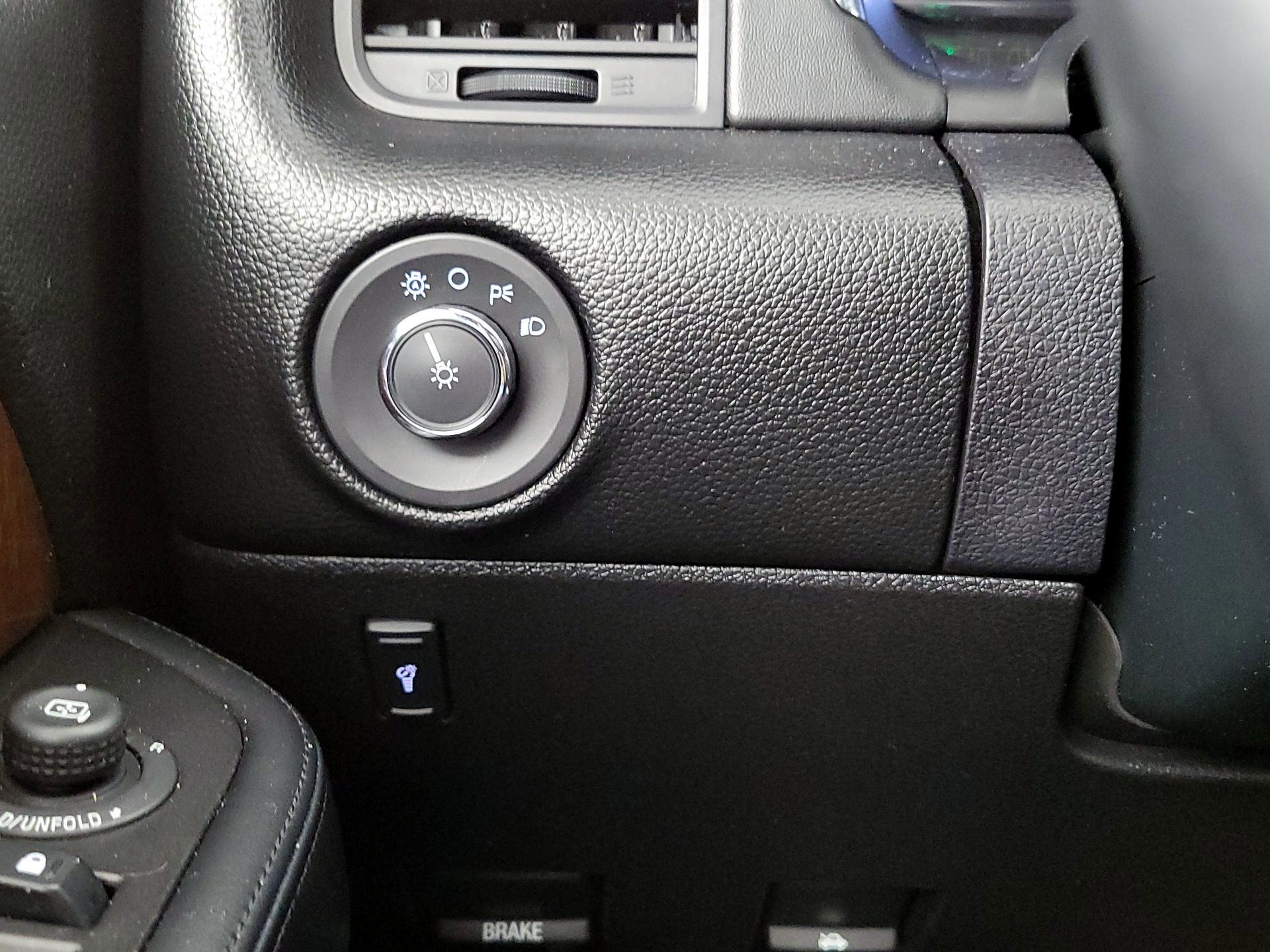 Thumbnail: 2017 Lincoln Navigator - 13