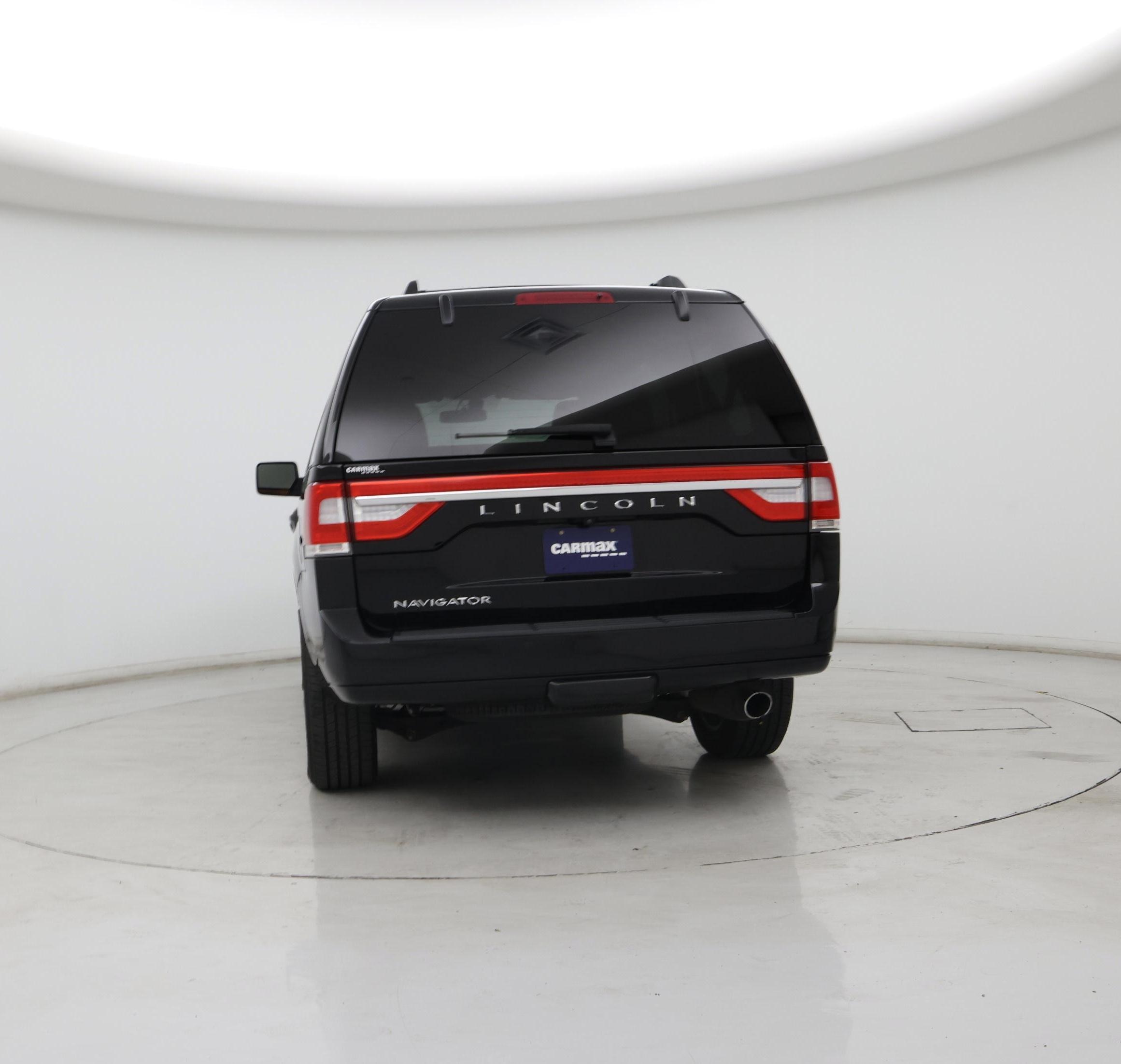 Thumbnail: 2017 Lincoln Navigator - 6